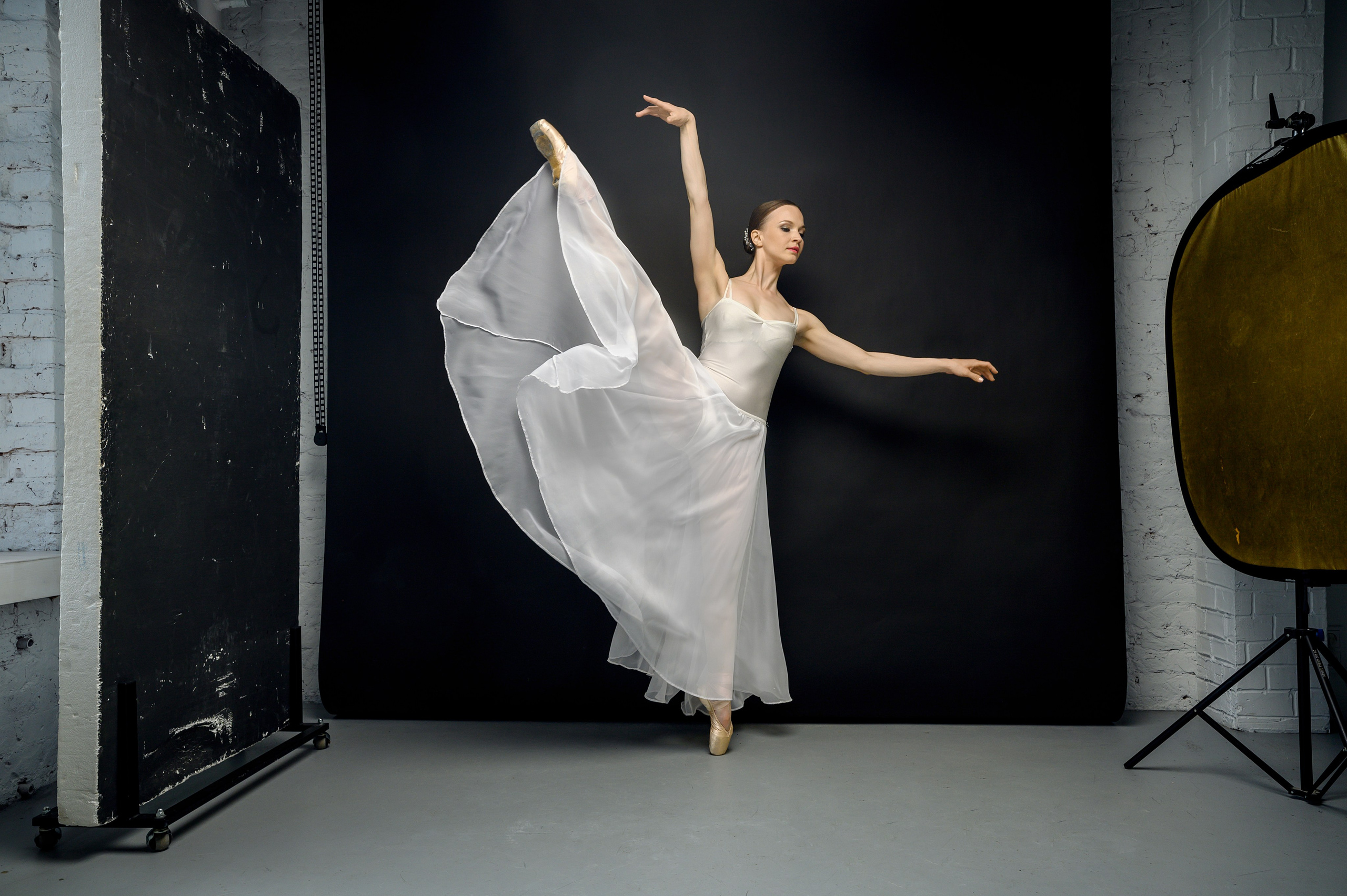Фотосессия балерины в студии. Александр Макушин