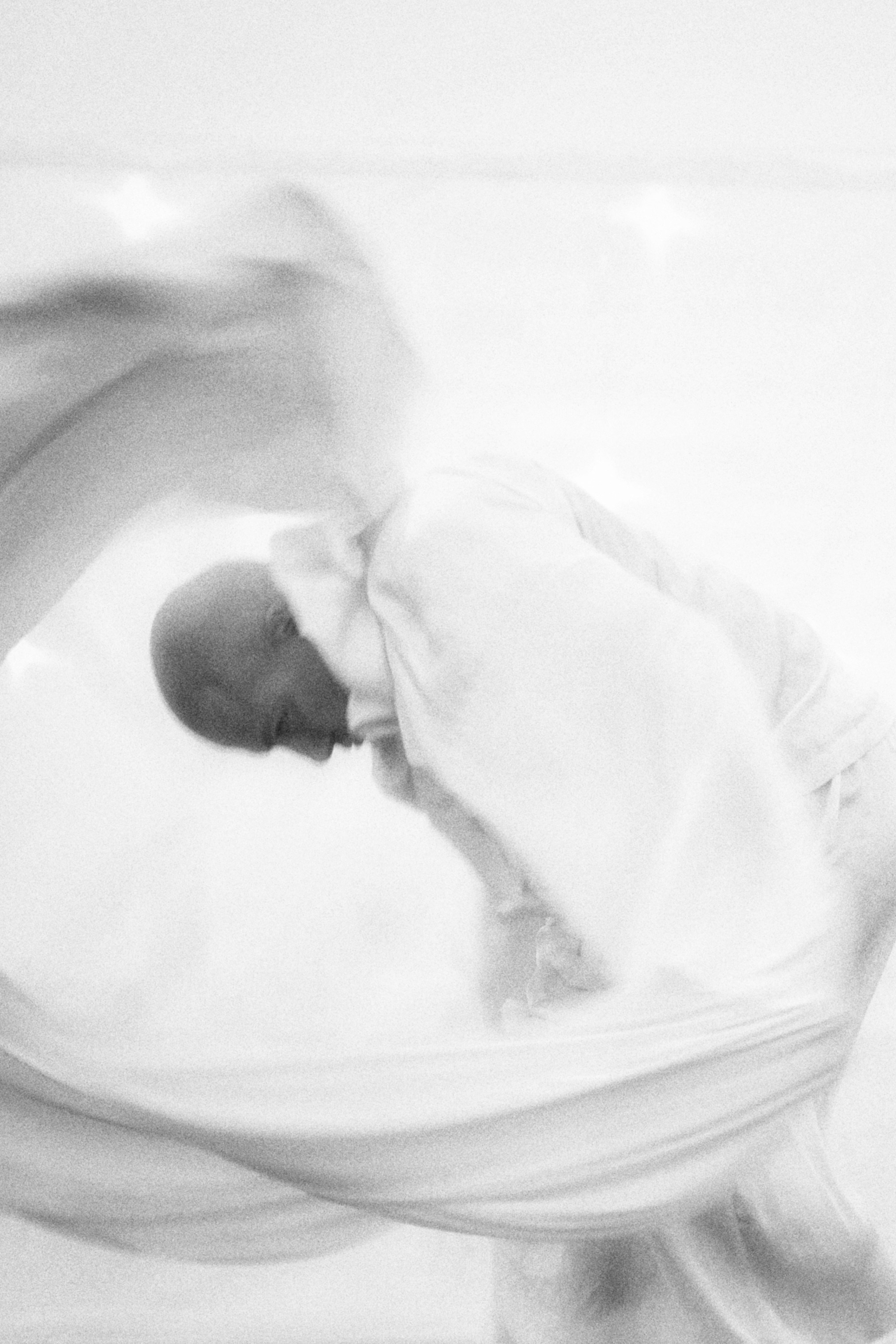 Pavel Alekhin, Clown-mime / Saint-Petersburg 2024. POLINA MÔMOT