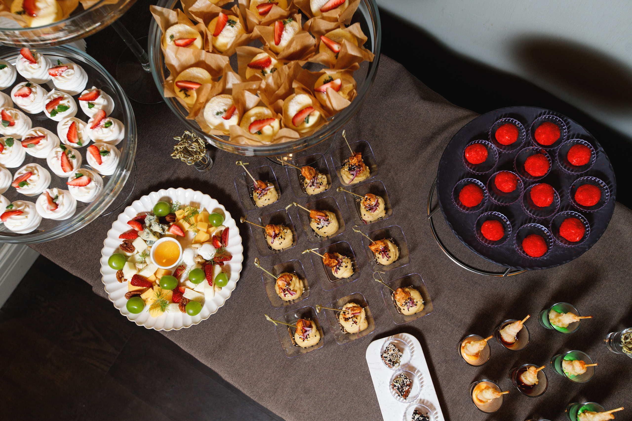 АМУР — Кейтеринг. СВОИ. ФОТООТЧЕТЫ-СОБЫТИЯ-МЕСТА