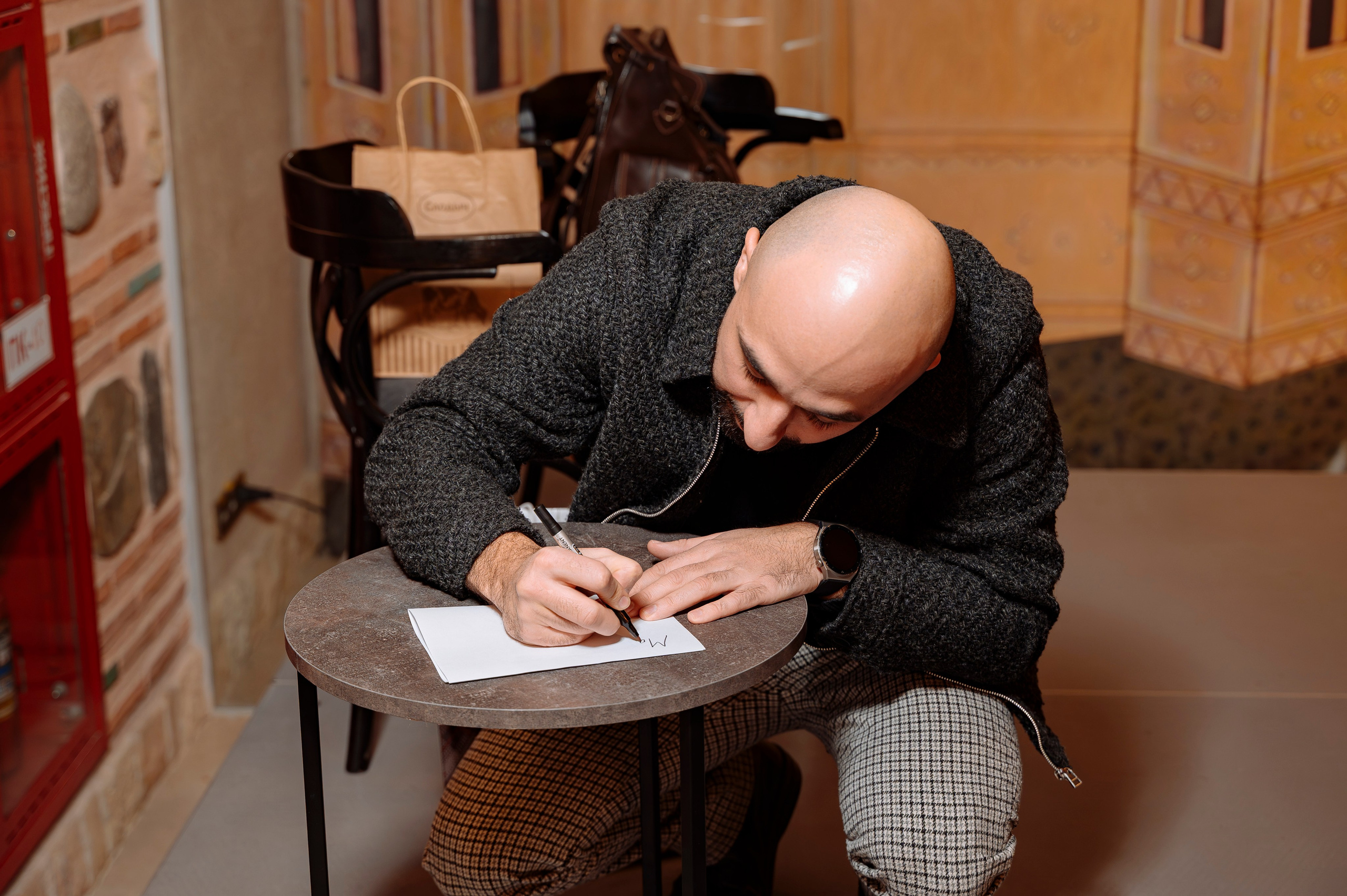 ФАН встреча участников проекта FACTOR.BY: Ибрагима Карасова и Шамхала Хачатуряна. Фотограф Беларусь — Ольга Шаповалова (Жардецкая)