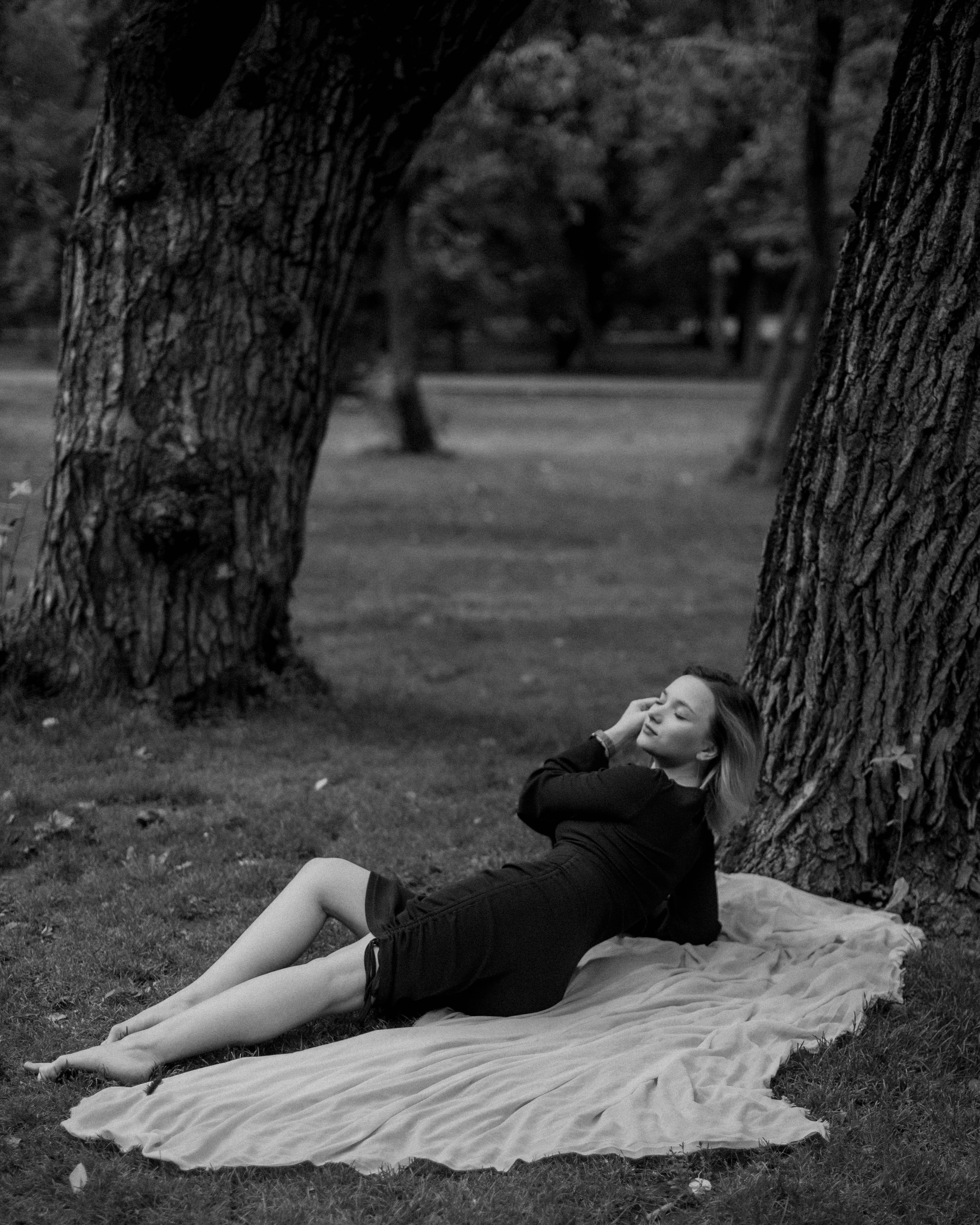 Аня. Женский фотограф. Создатель украшений ручной работы. Модель