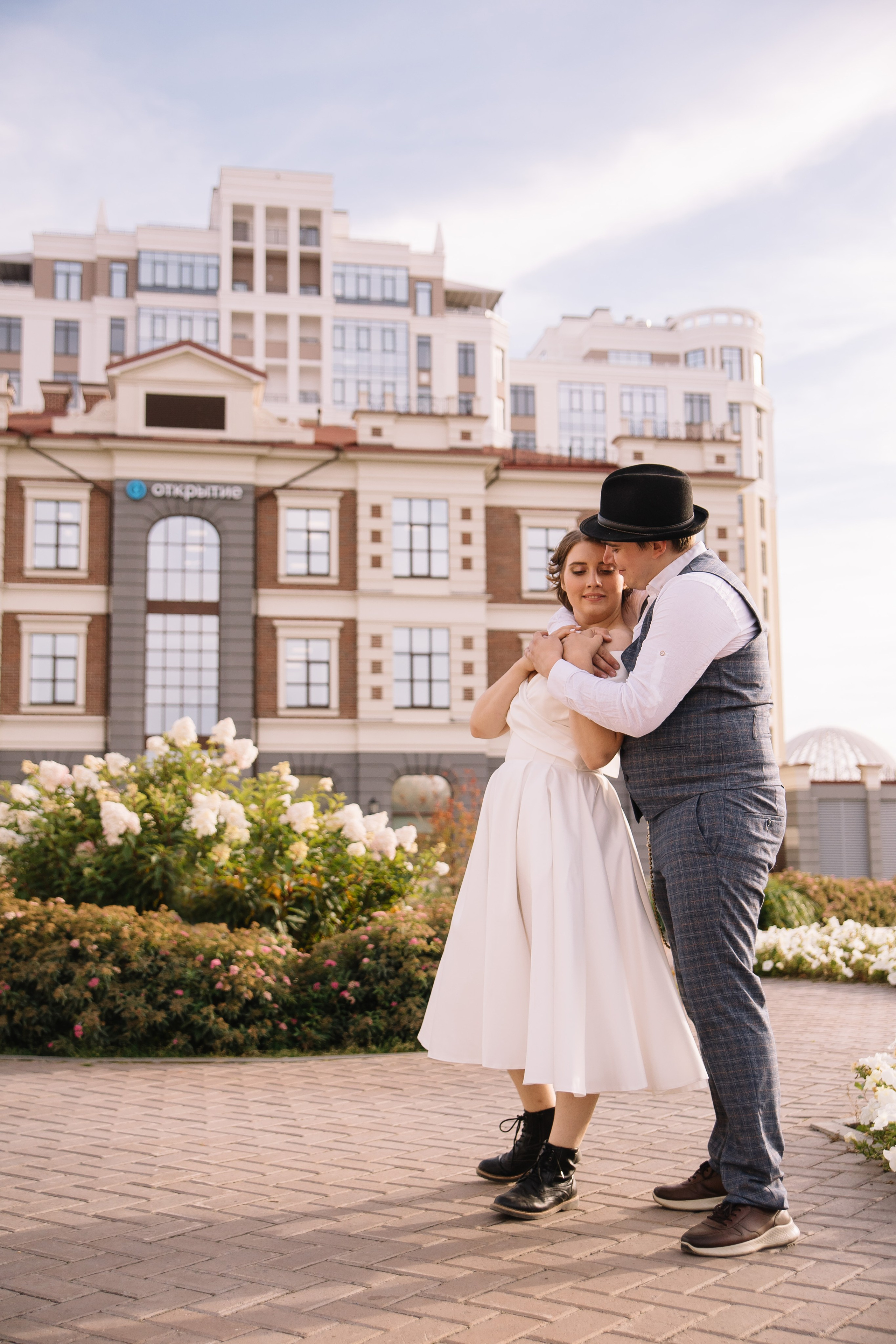 Свадебная прогулка. Свадебный, семейный фотограф, контент съёмка. Екатеринбург. Елена Граф