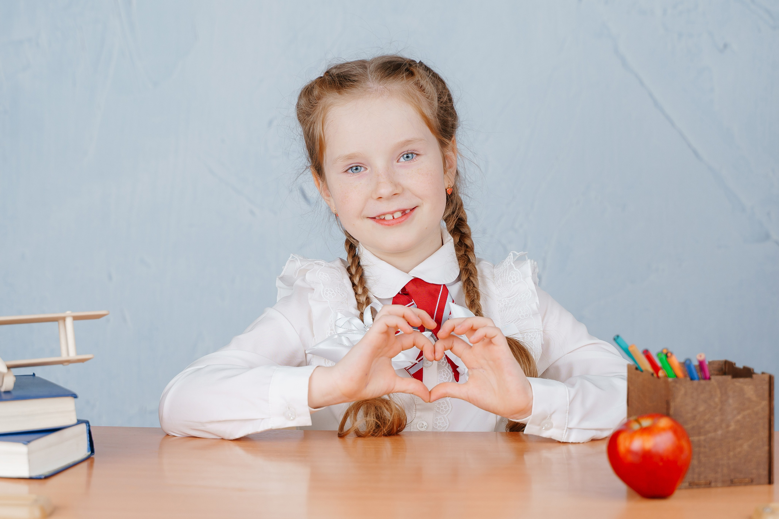 Первоклашкам. Школьная фотография и выпускные фотоальбомы Иркутск