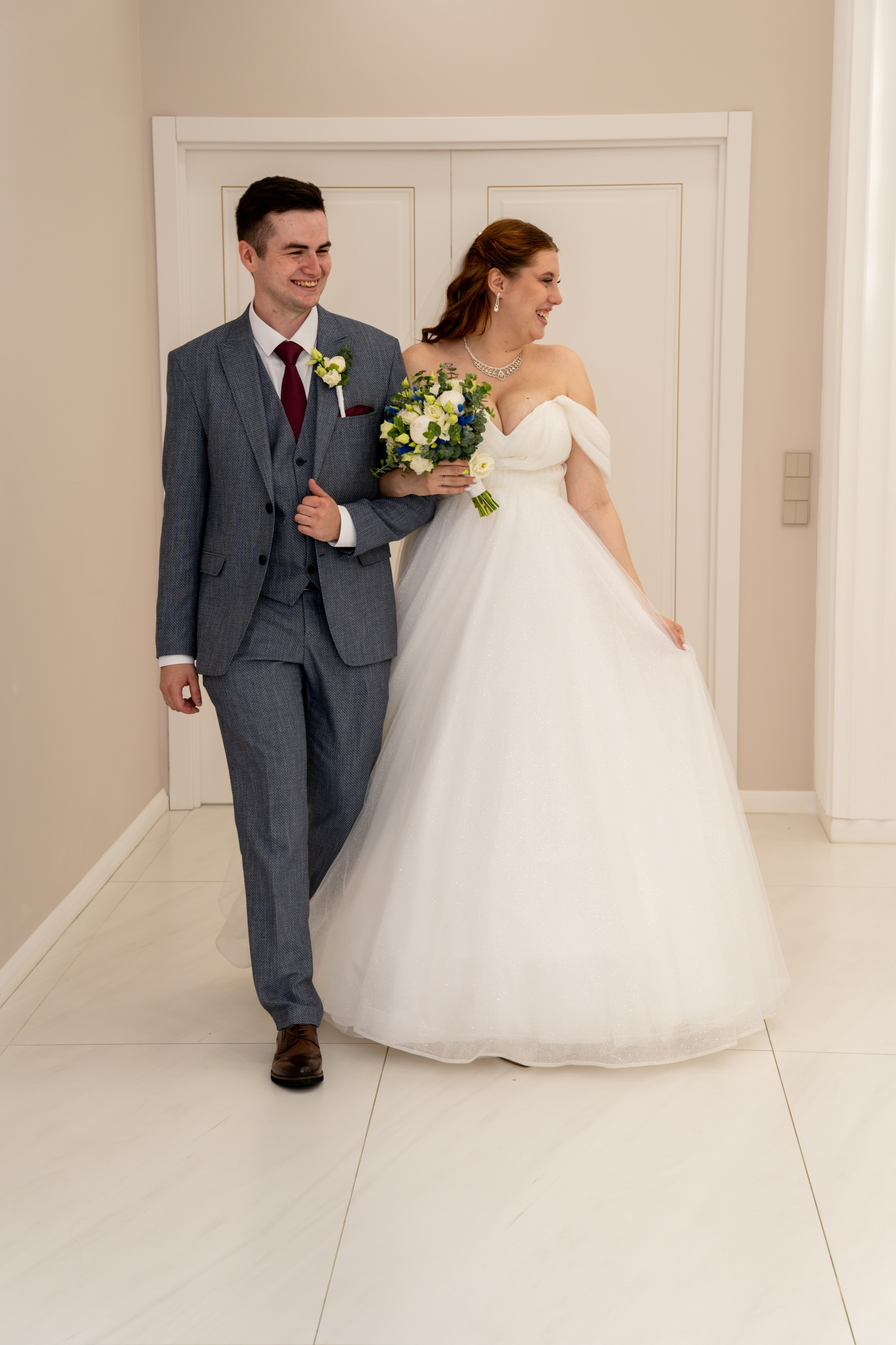 Свадебный фотоальбом, фотокнига премиум качества. «Студия DRONAVT`s» — видеосъёмка и фотография г. Москва