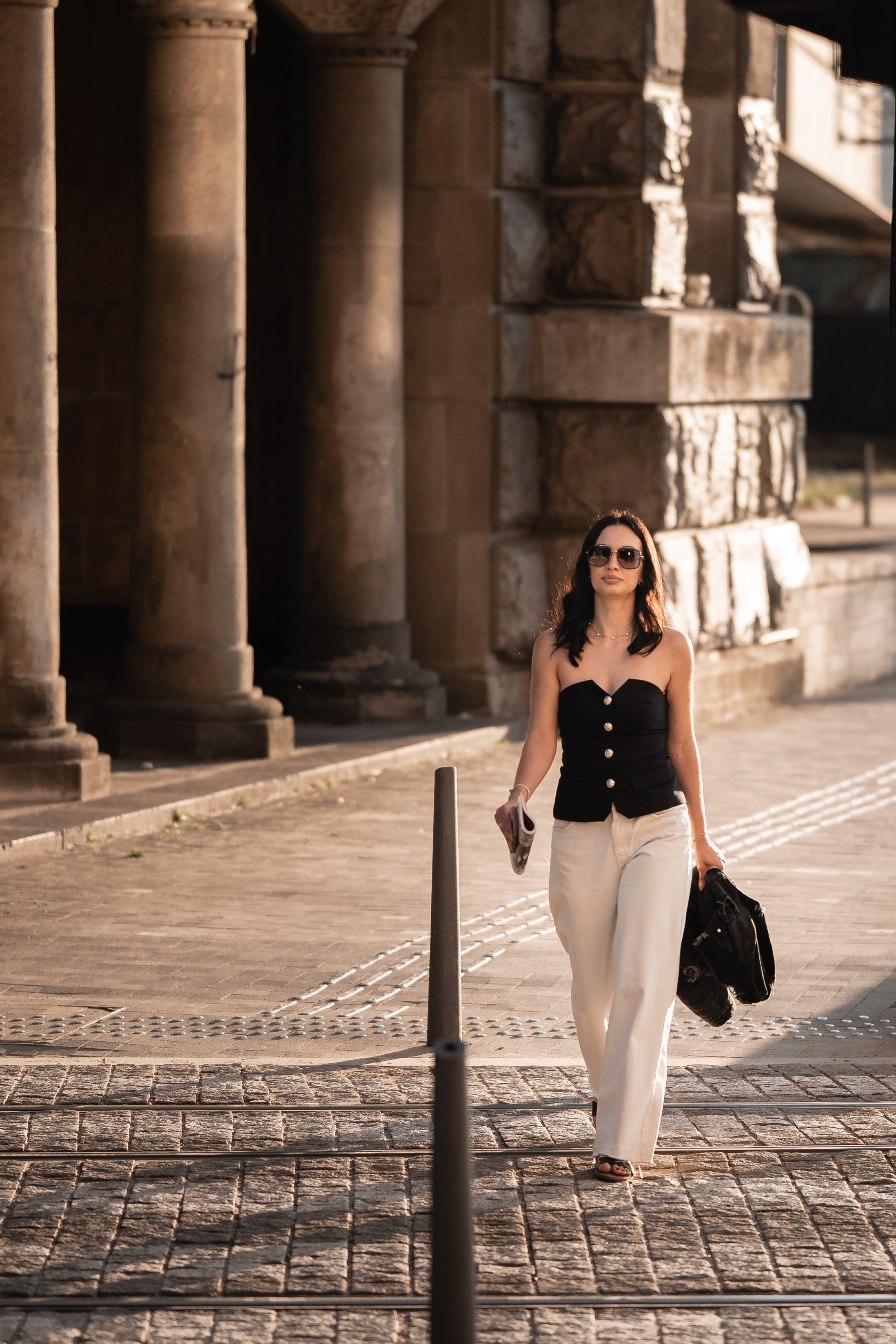 КОФЕ И ТРАМВАИ. Фотограф в Белграде Чугреева Елена