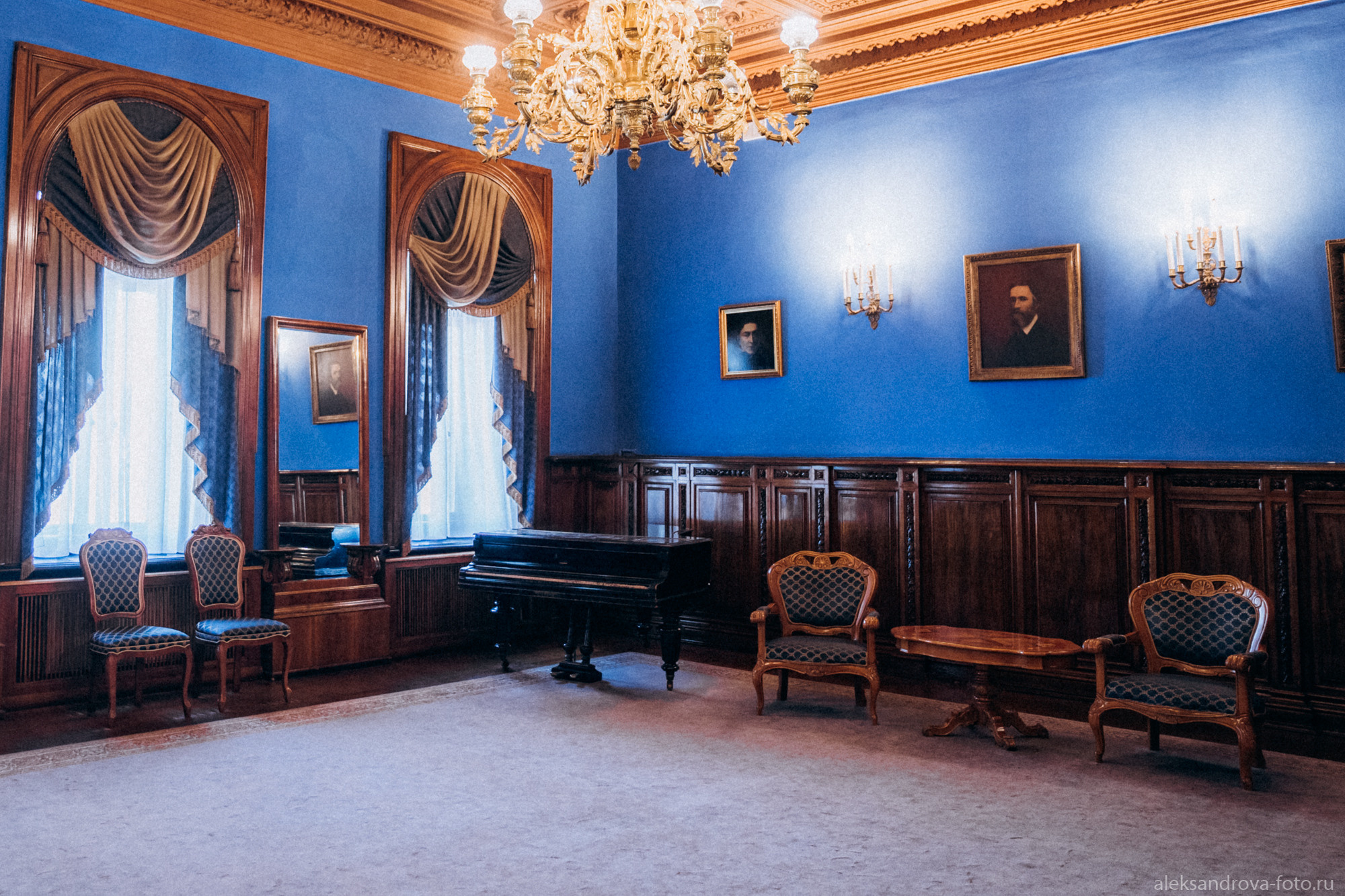 Дворец бракосочетания №1 синий зал ожидания
