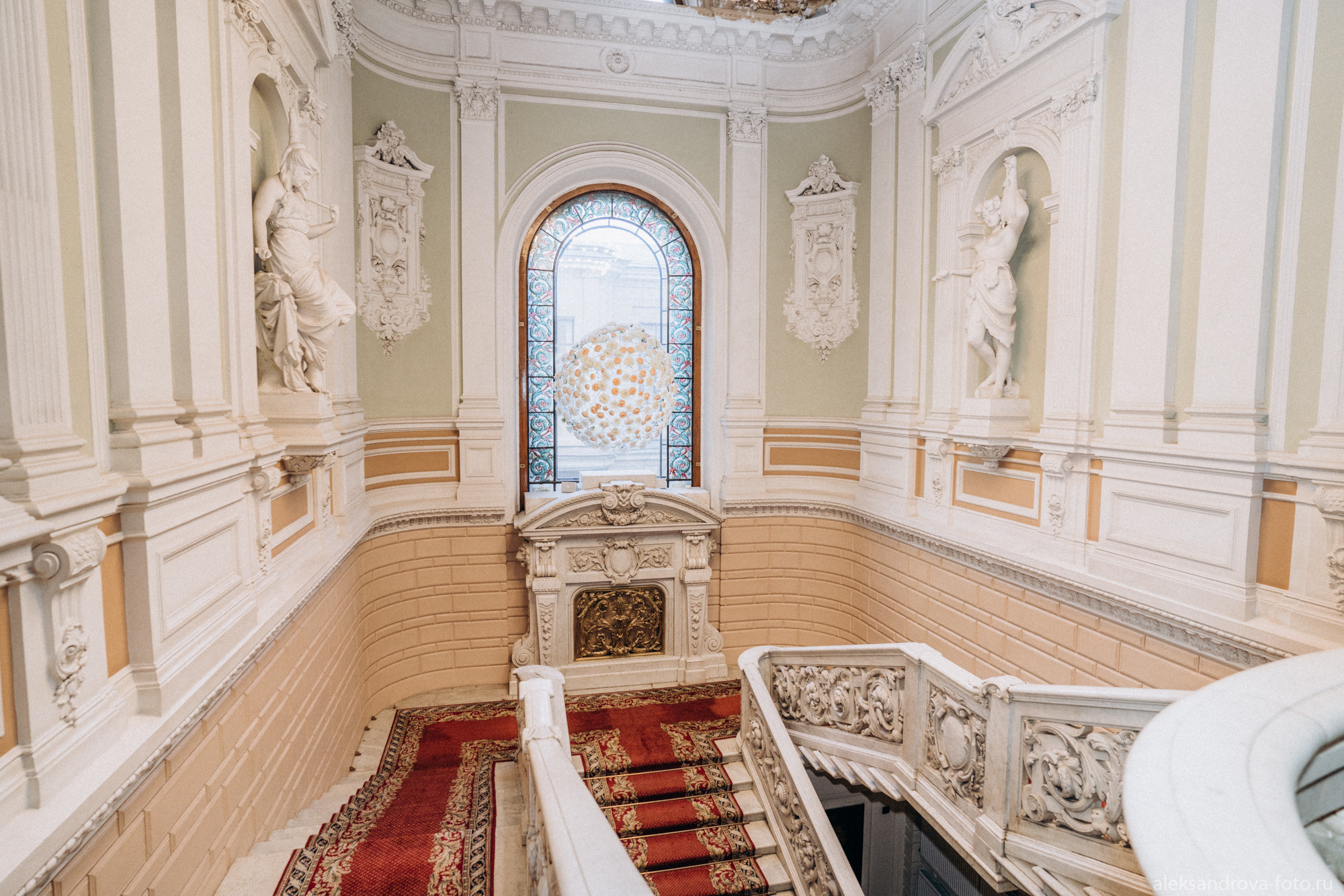 Дворец бракосочетания №1 лестница