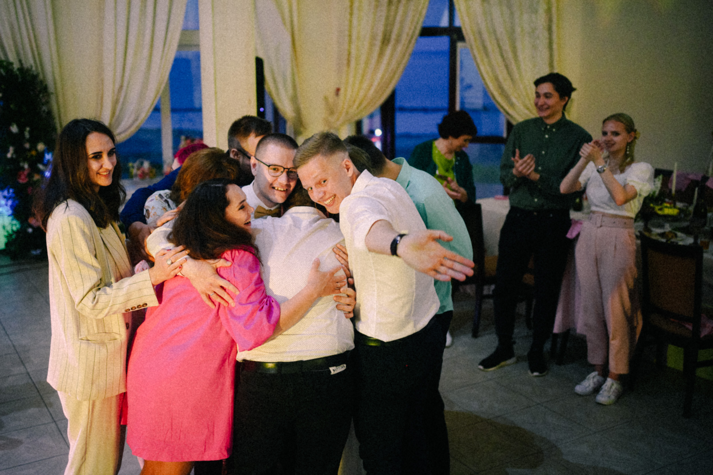 Свадебная фотосъемка Новосибирск. Никита Мако. Лайфстайл фотограф Новосибирск