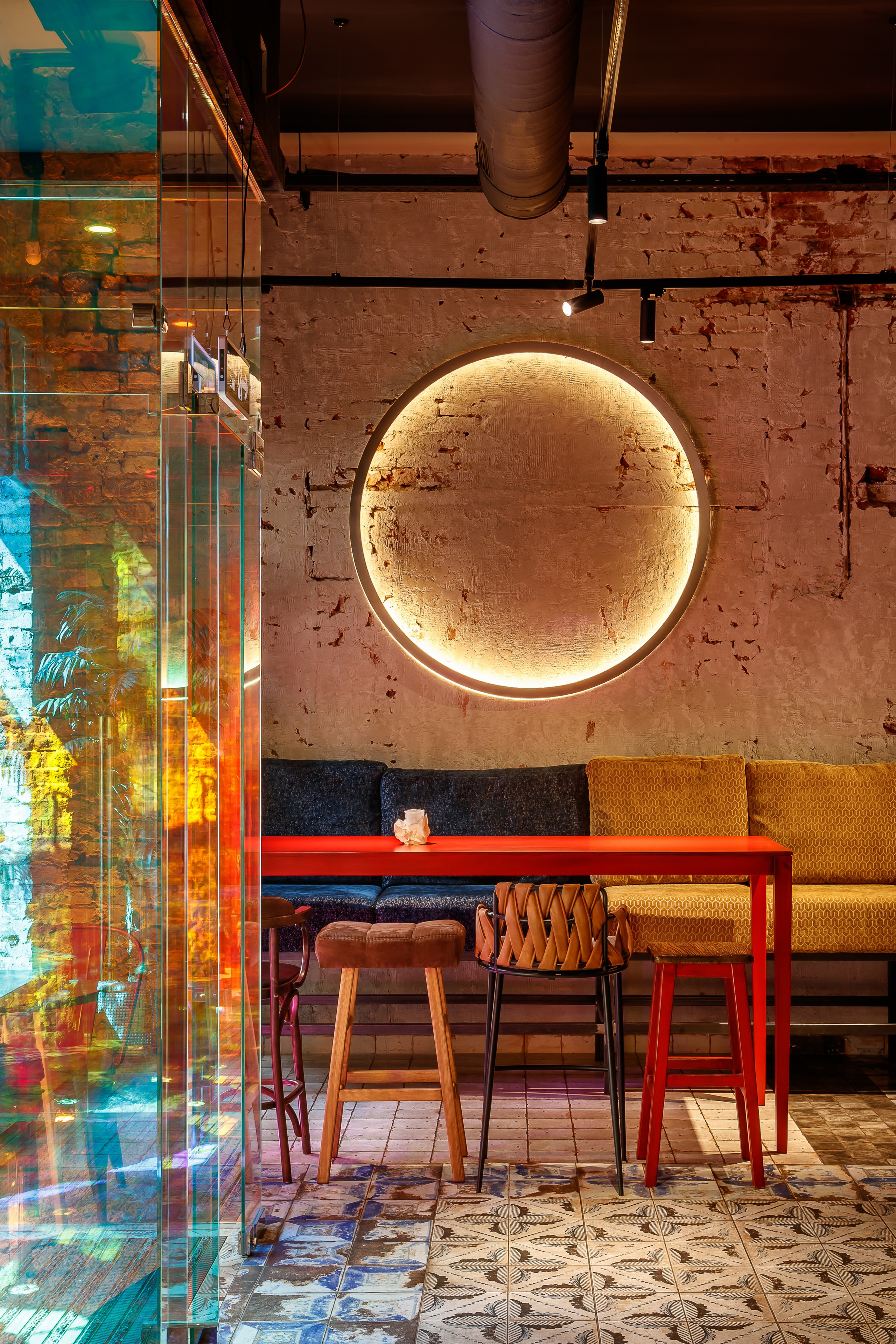 Интерьерная фотосъёмка кафе, ресторанов и баров в Москве. Интерьерный фотограф Дмитрий Медведев. Фуд-фотограф в Москве Дмитрий Медведев. Фуд-фото и контент для ресторанов, кафе и баров