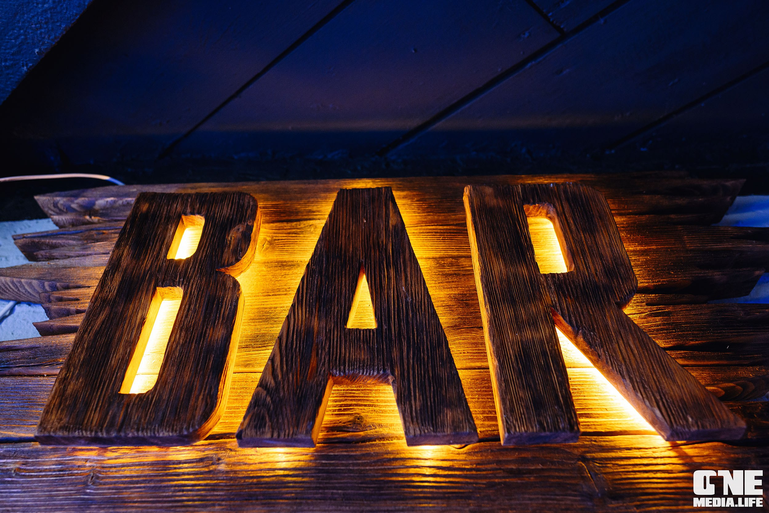 Фоторепортаж из бара Дредноут. One Media Life: фоторепортажи, фотоотчеты с мероприятий и заведений