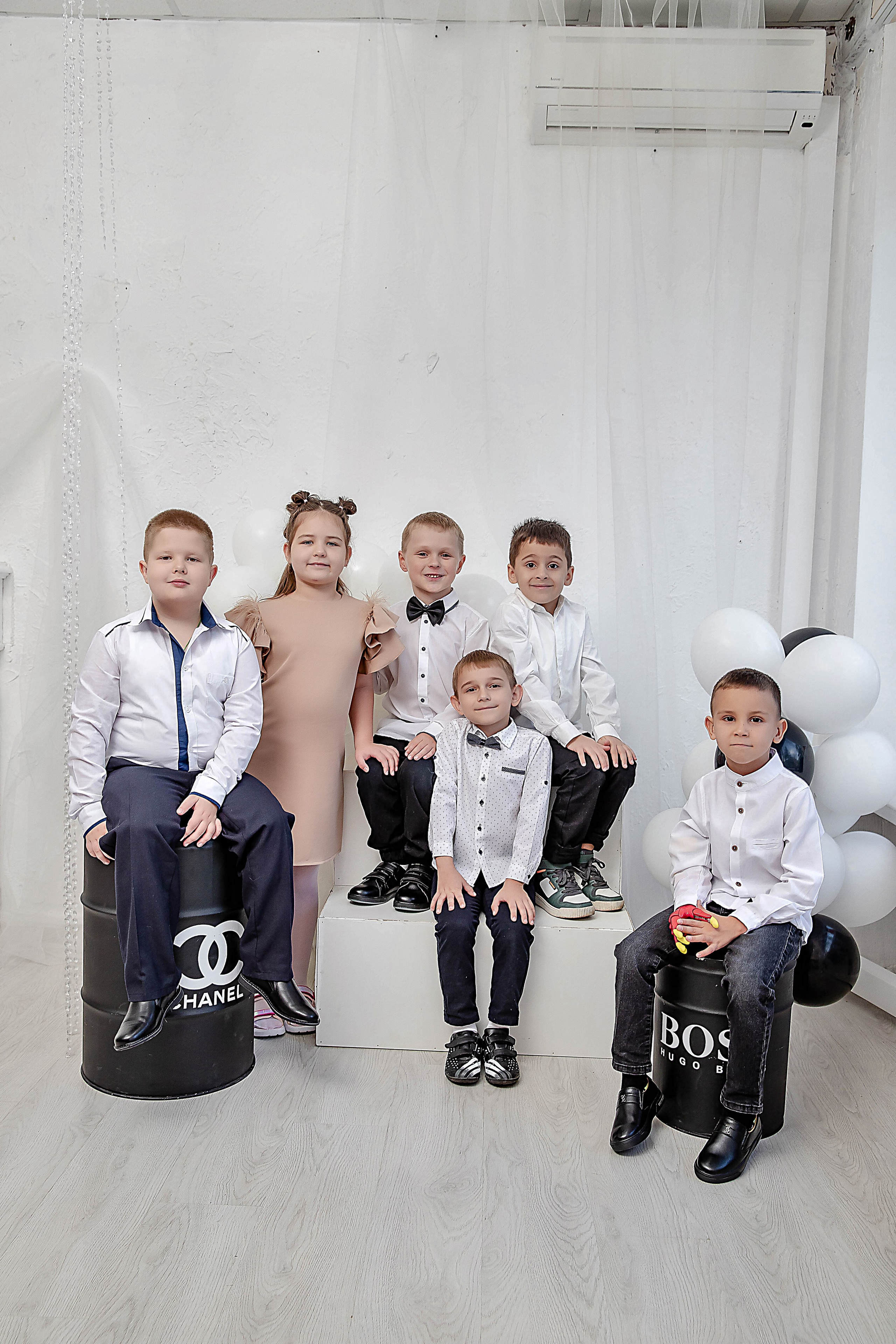 Выпускные (школьные) альбомы (книги) в Ростове-на-Дону. Современные Выпускные Альбомы в Ростове-на-Дону