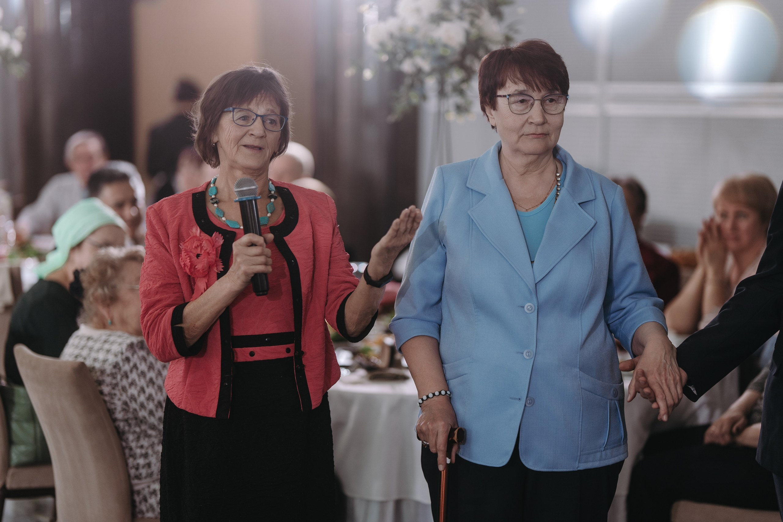 РЕСТОРАН ТАРАТАУ, ВЕДУЩИЙ АЗАТ ГАЙСИН И АРТУР ИЛЬЯСОВ УФА