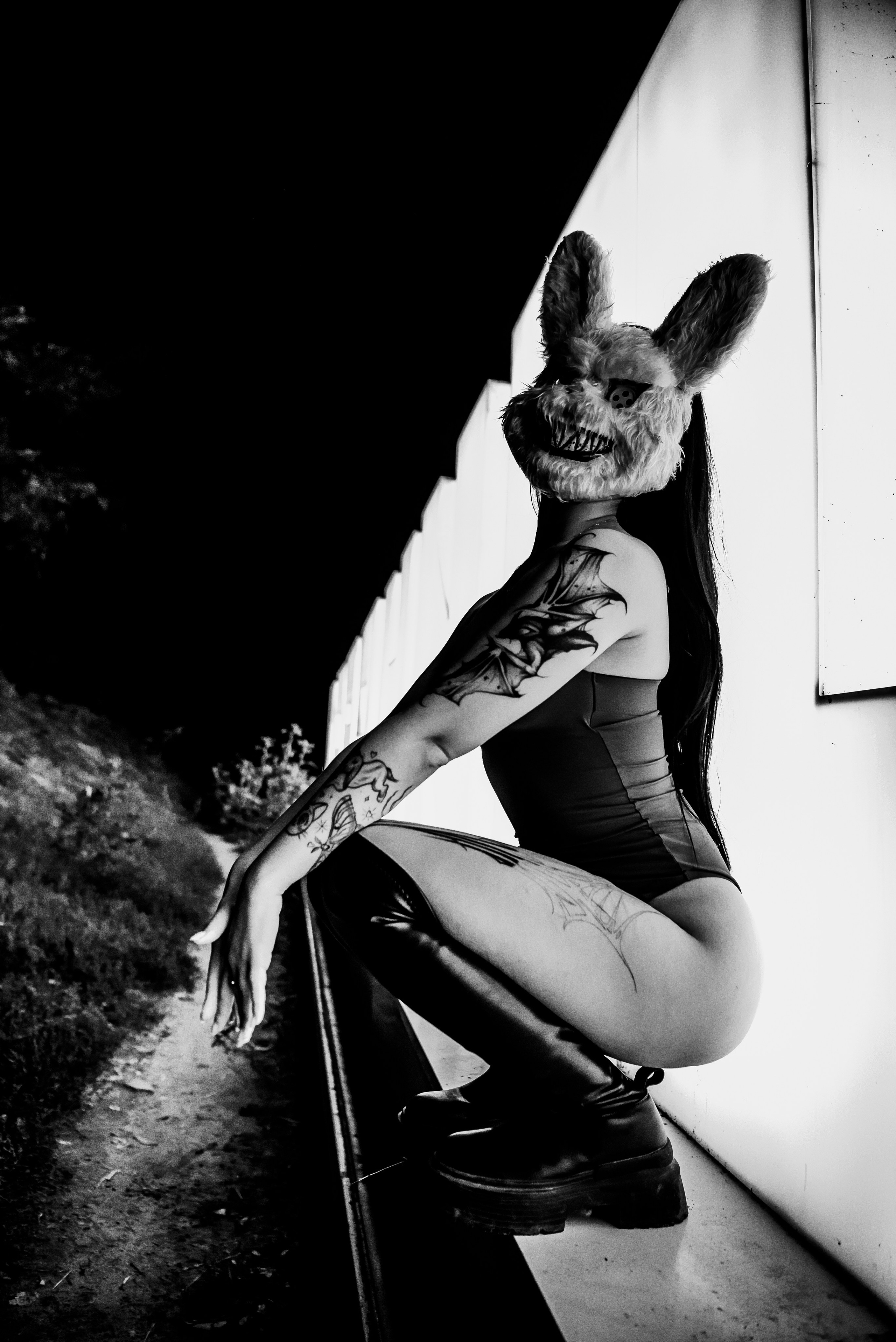 Индивидуальная эротическая фотосессия на улице в Волгограде. Фотограф в Волгограде и Волжском Александр Горбань