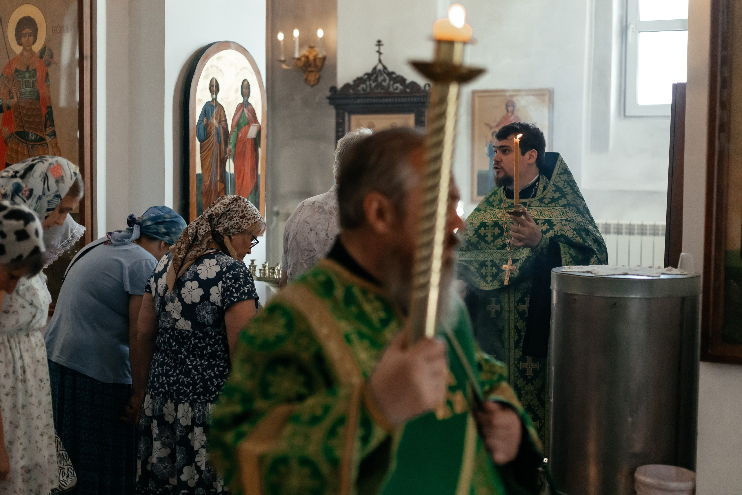 В Спасский храм принесен ковчег с мощами блгвв. кн. Петра и Февронии. Саратовское Северо-Западное благочиние