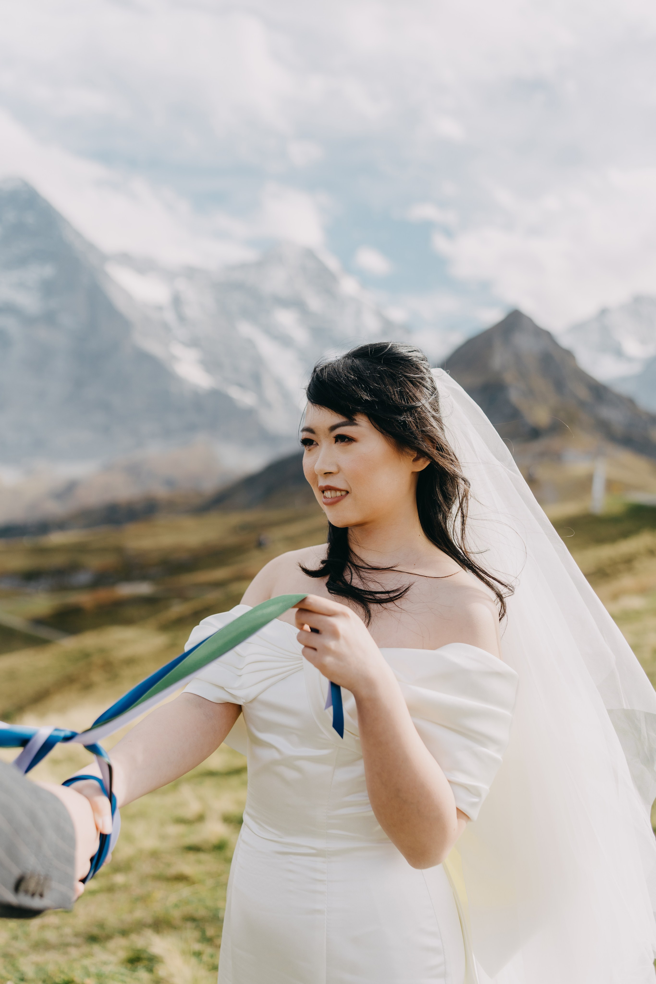 Wedding Photography elopement in Switzerland Europe. Professional Wedding Photographer Geneva & Romande Switzerland | Tanya Creator