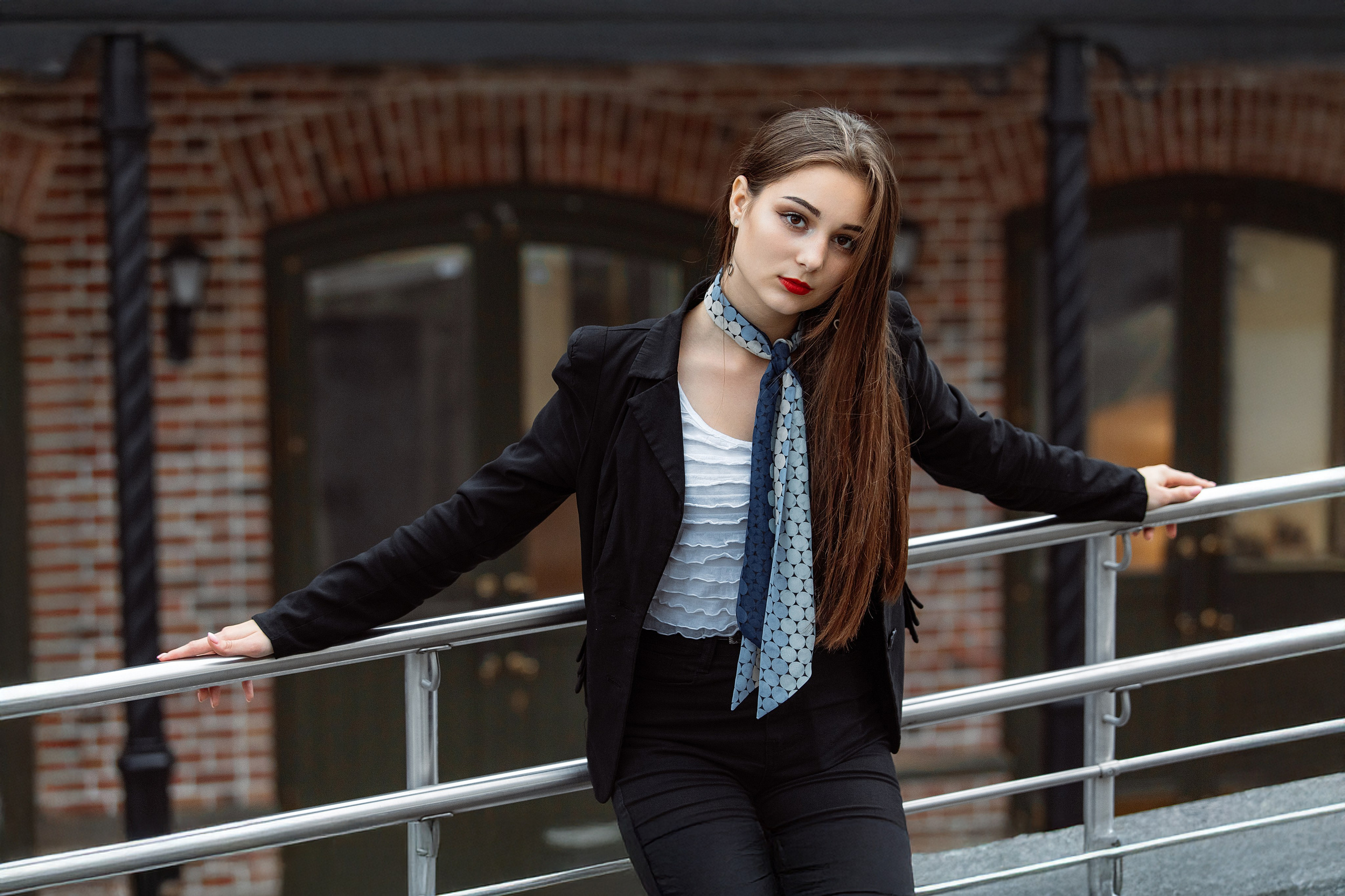 Стрит-фотография г. Казань. Фотограф на все случаи жизни: свадьбы, портреты, семейные и творческие съемки в Башкирии и городах региона