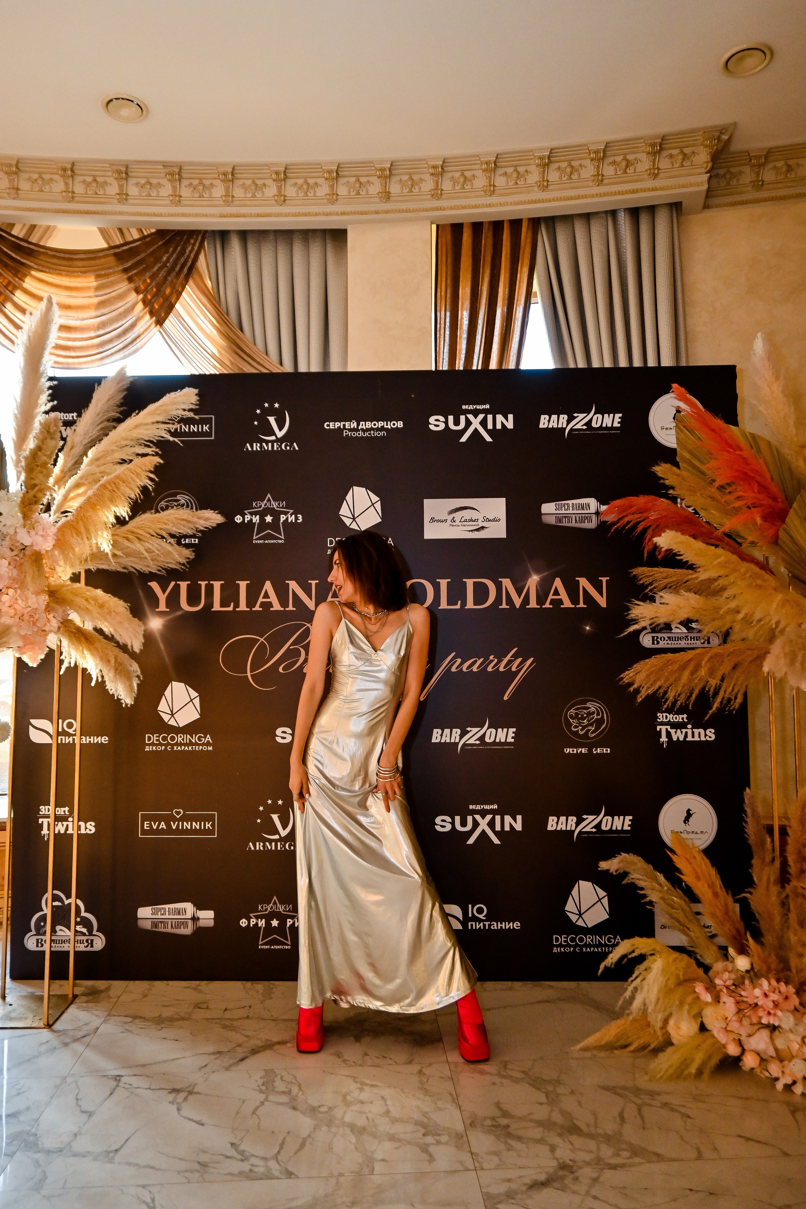 СЪЕМКИ при проекте «4 ЖЕНЫ». ТВ «ПЯТНИЦА». Фотограф для бизнесконтента, репортажей и семейного альбома в Москве