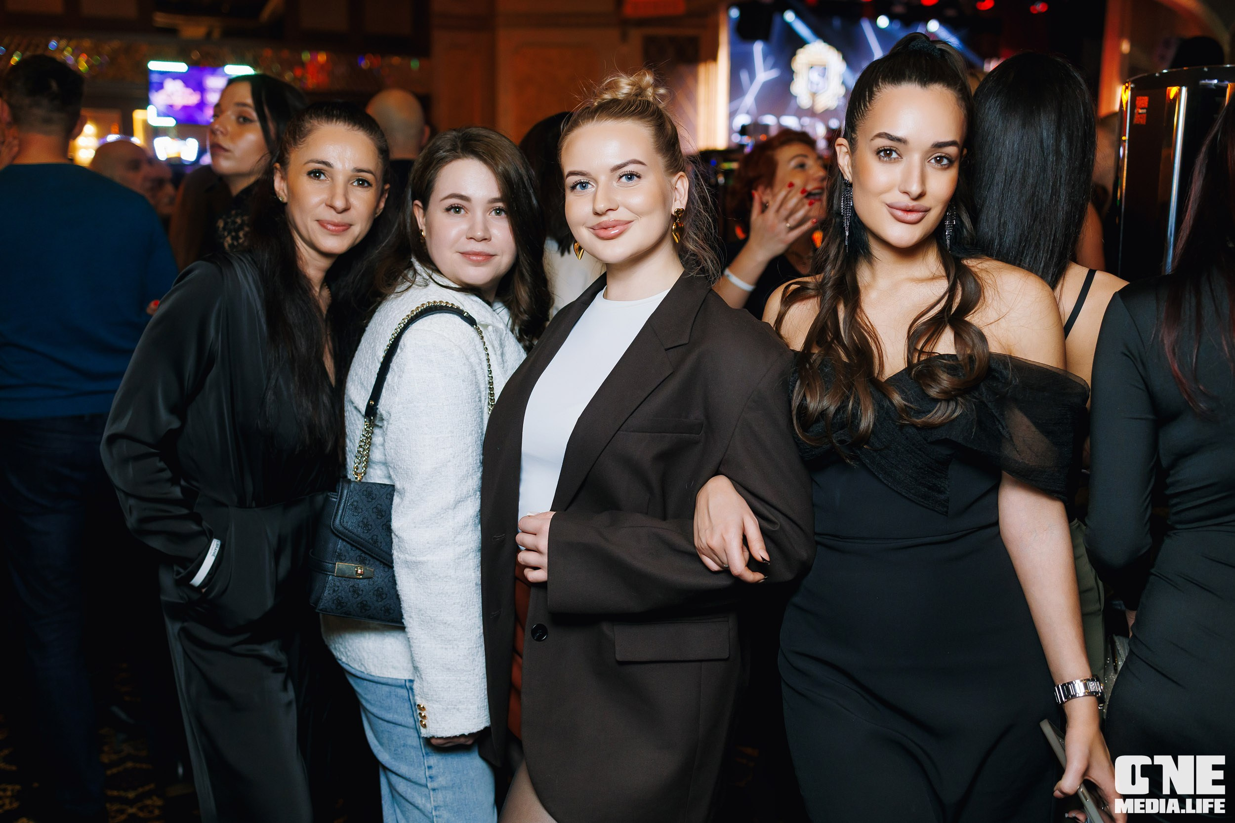 Фоторепортаж из казино Собрание. One Media Life: фоторепортажи, фотоотчеты с мероприятий и заведений