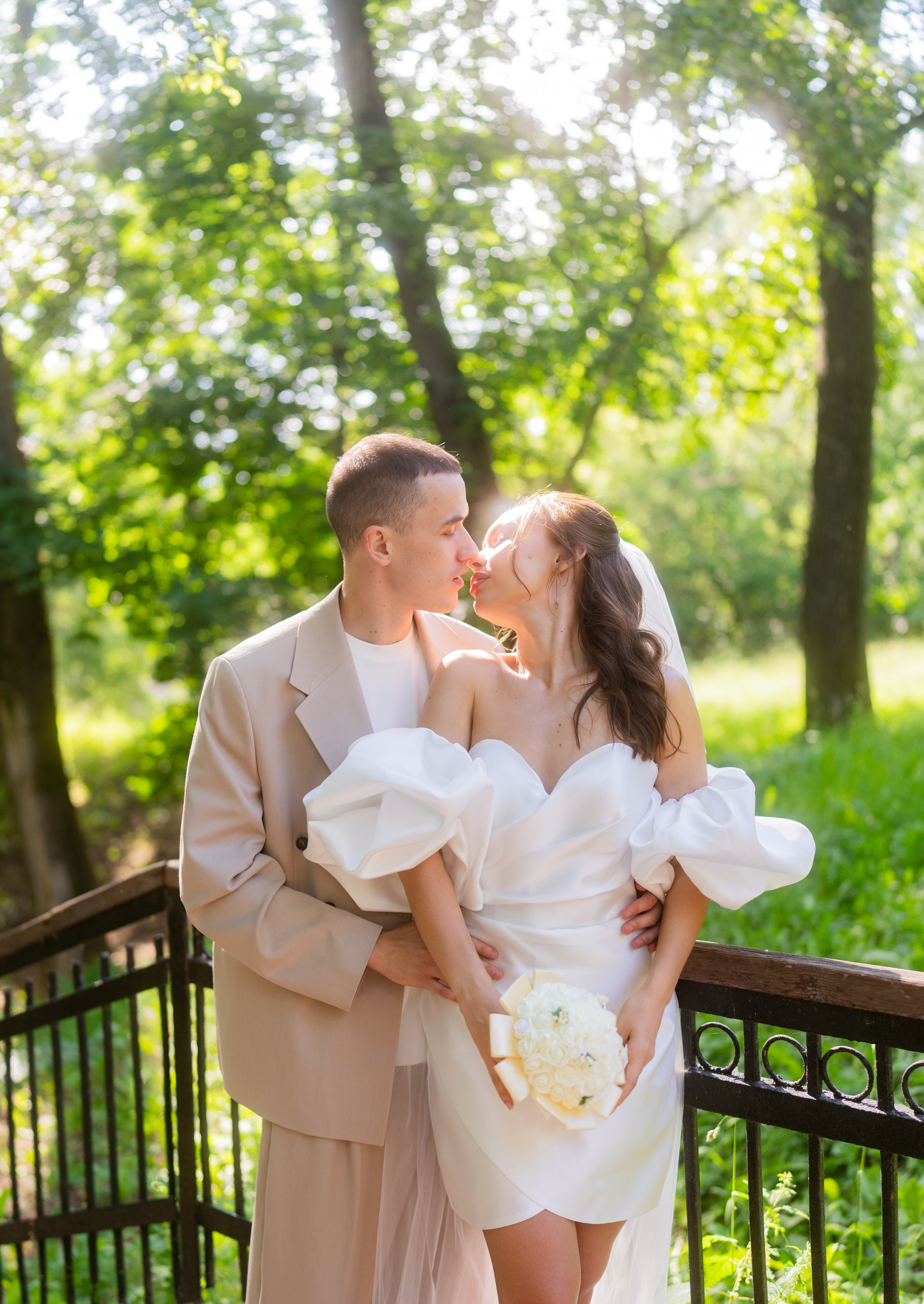Предсвадебная прогулка Александр и Юлия. Свадебный и индивидуальный фотограф Аля Мамакова