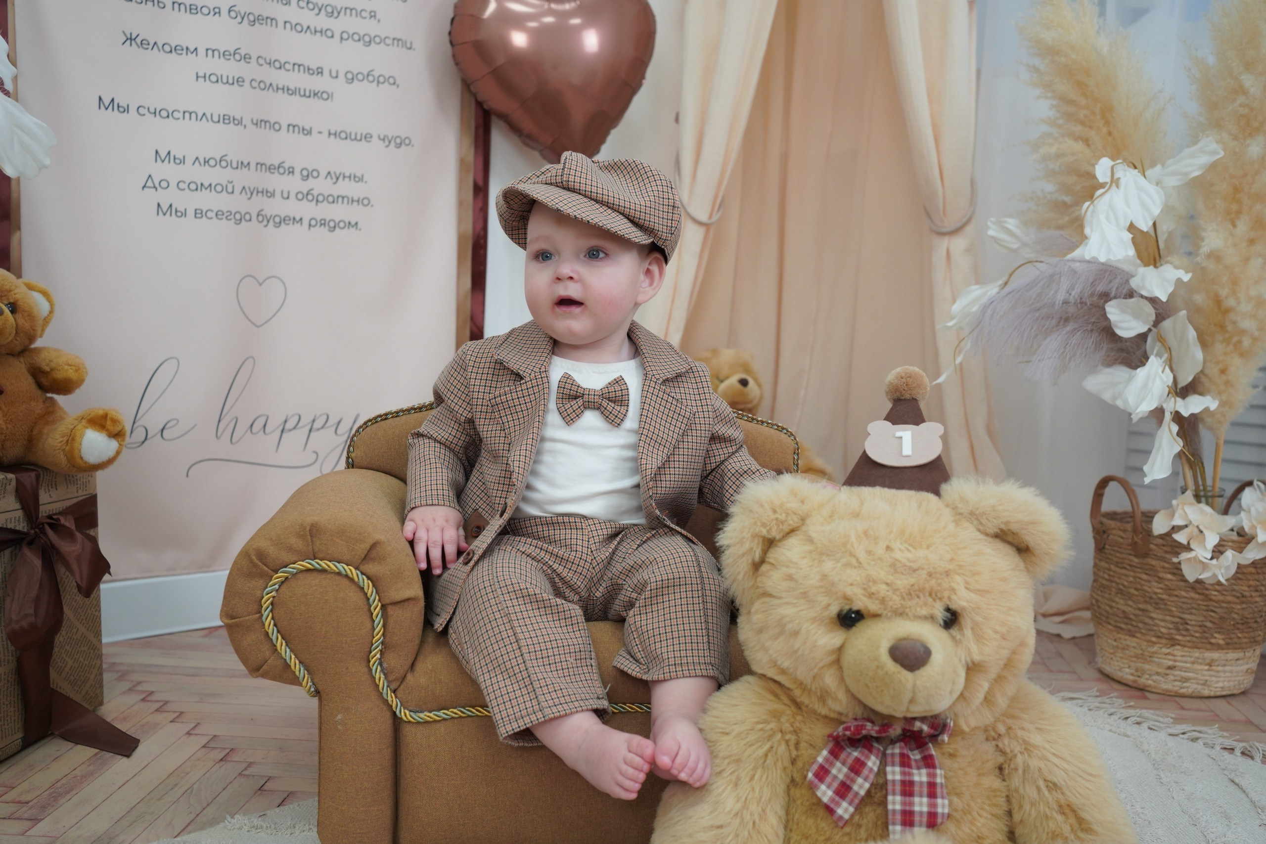 Наши Новые Фотозоны. Детская Фотостудия ГОДОВАСИКИ в Санкт-Петербурге фотосесия на годик