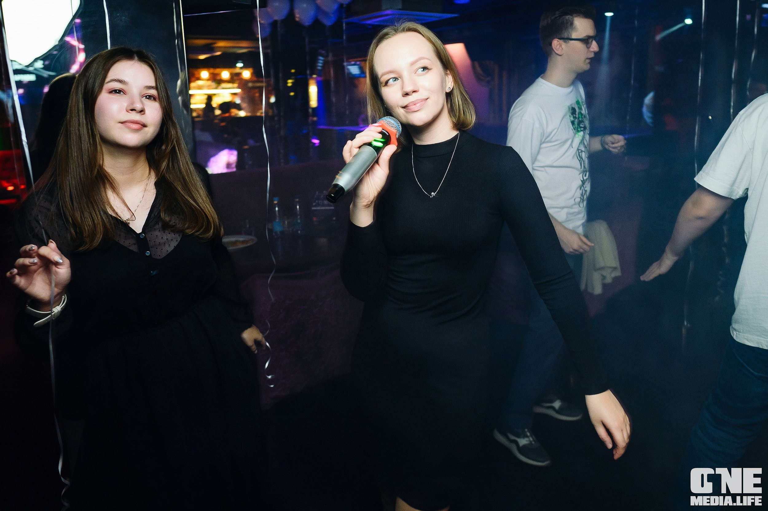 Фоторепортаж из караоке-клуба Эйфория. One Media Life: фоторепортажи, фотоотчеты с мероприятий и заведений