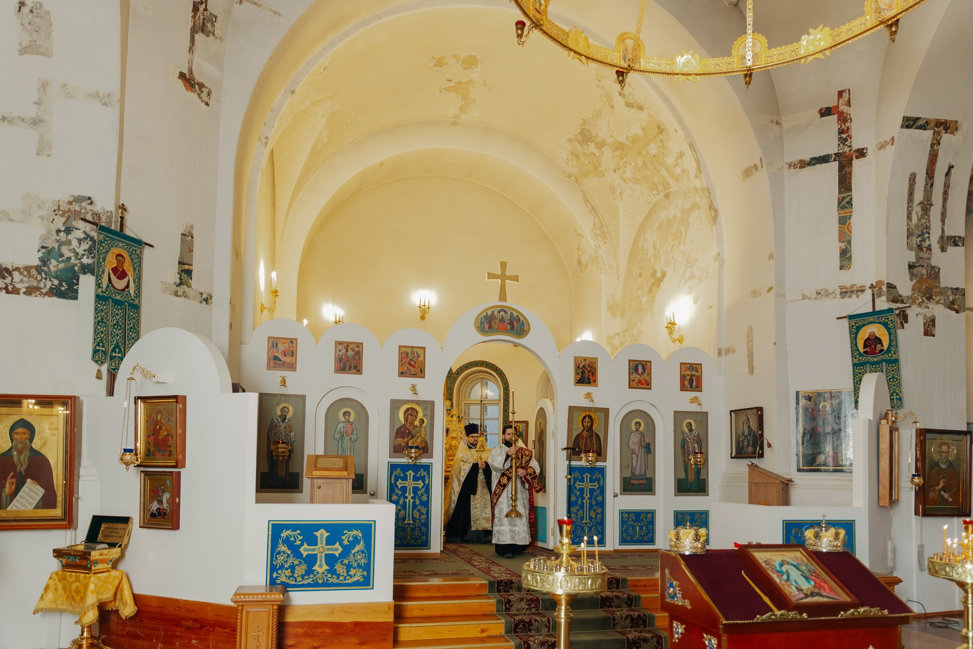 Венчание Храм Покрова Пресвятой Богородицы на Боровой, где провести камерное венчание, стоимость венчания в Венчание Храм Покрова Пресвятой Богородицы на Боровой СПб, лучшие церкви для венчания