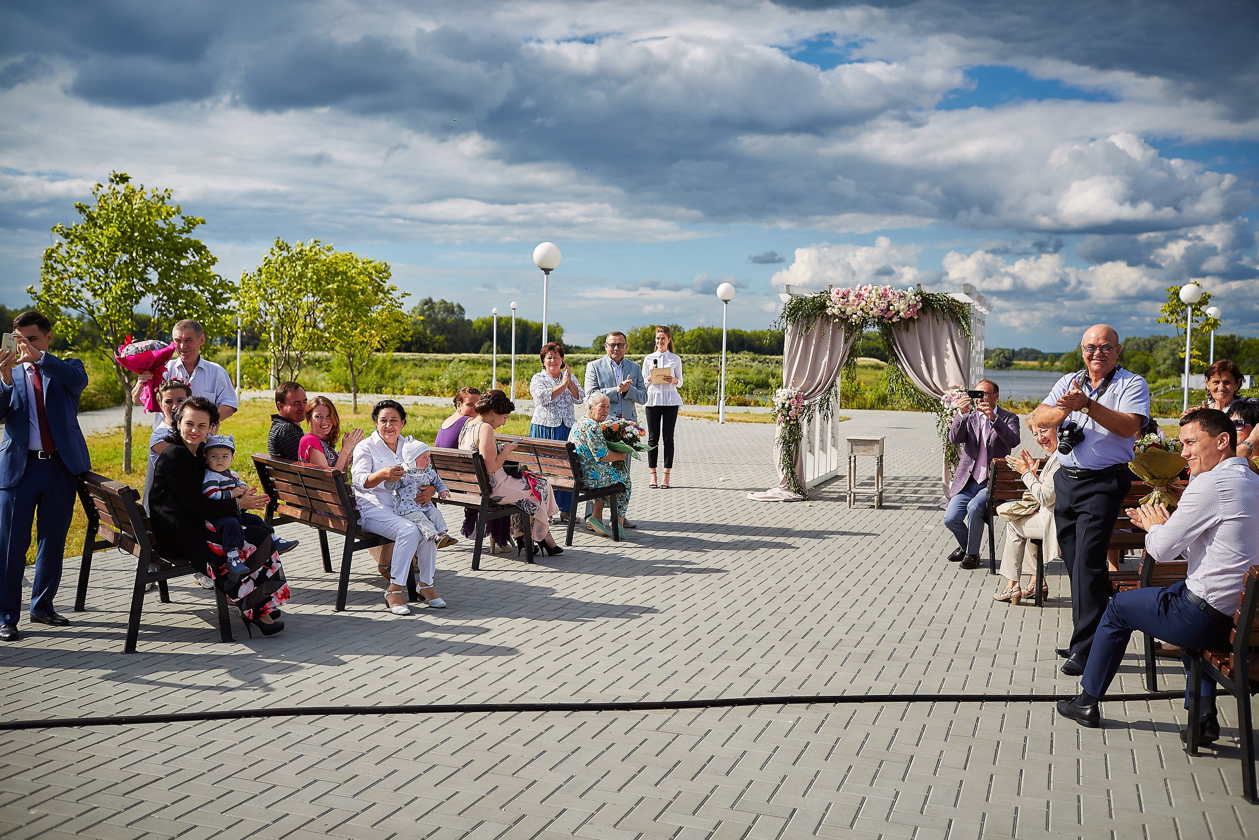 Софья и Михаил. Семейный портретный свадебный фотограф Дмитрий Тимченко. Студия / фото