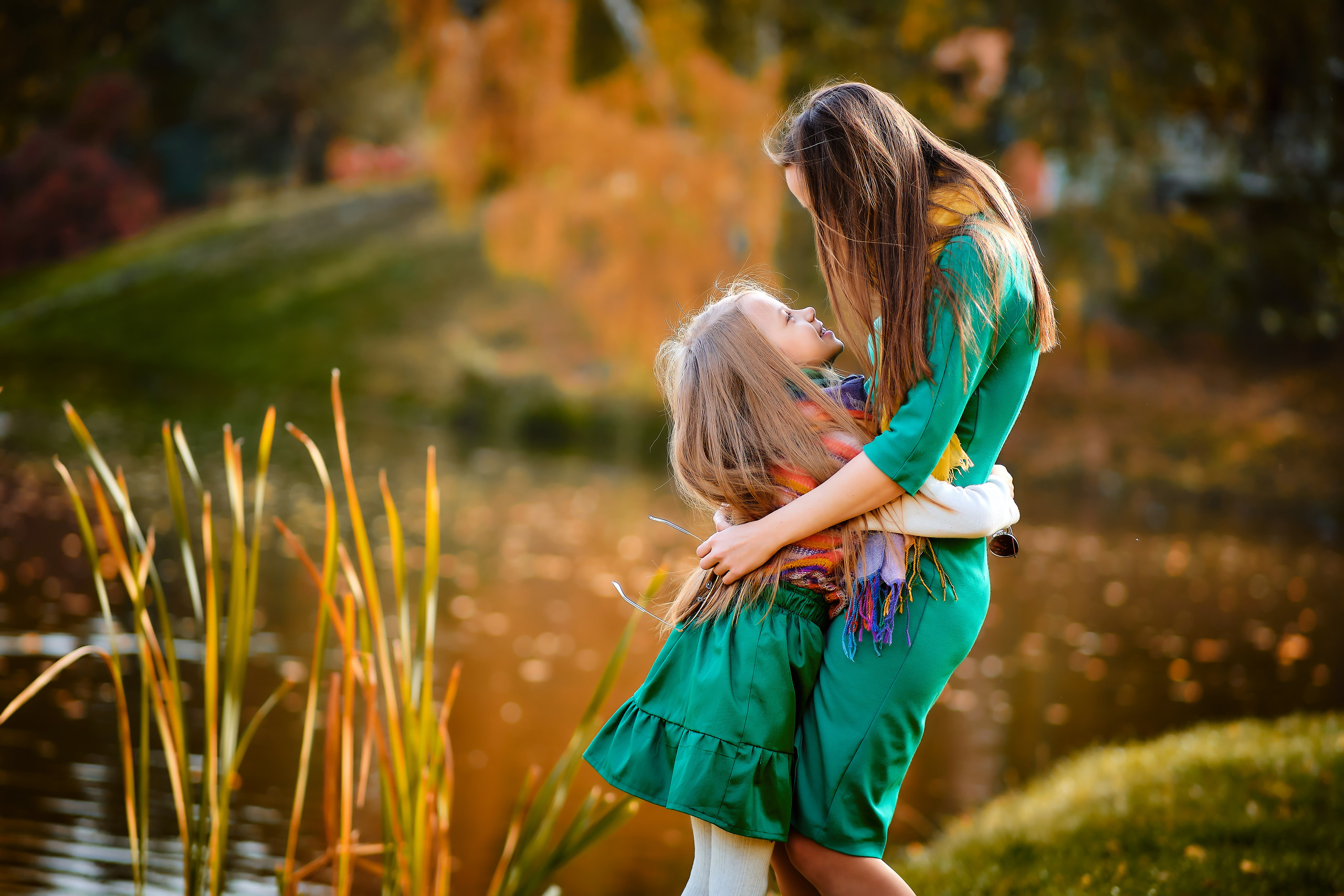 Татьяна и Кристина. Семейный портретный свадебный фотограф Дмитрий Тимченко. Студия / фото