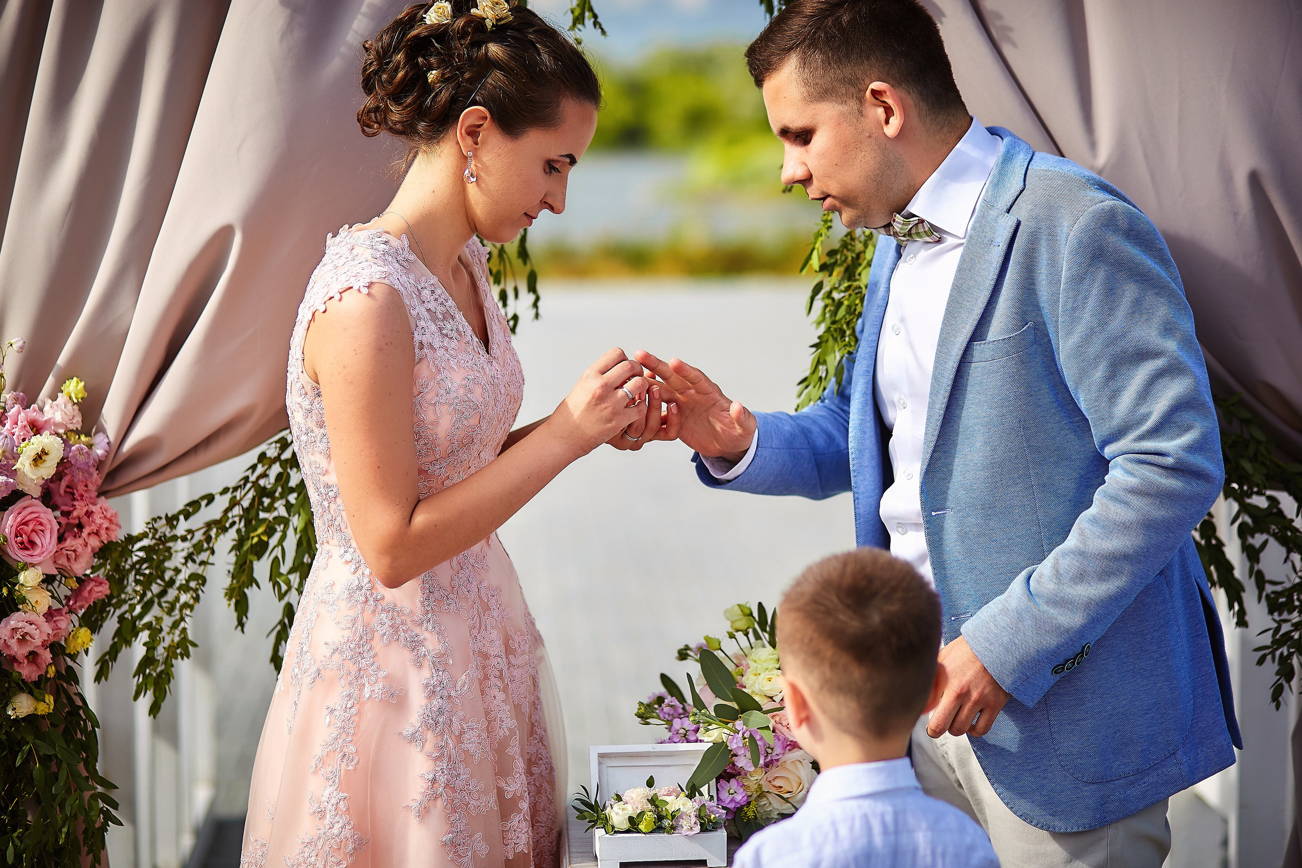 Софья и Михаил. Семейный портретный свадебный фотограф Дмитрий Тимченко. Студия / фото