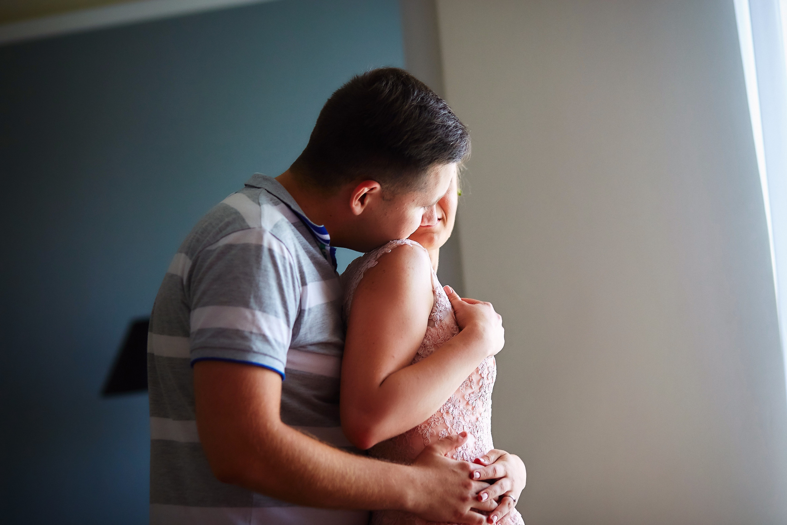 Софья и Михаил. Семейный портретный свадебный фотограф Дмитрий Тимченко. Студия / фото