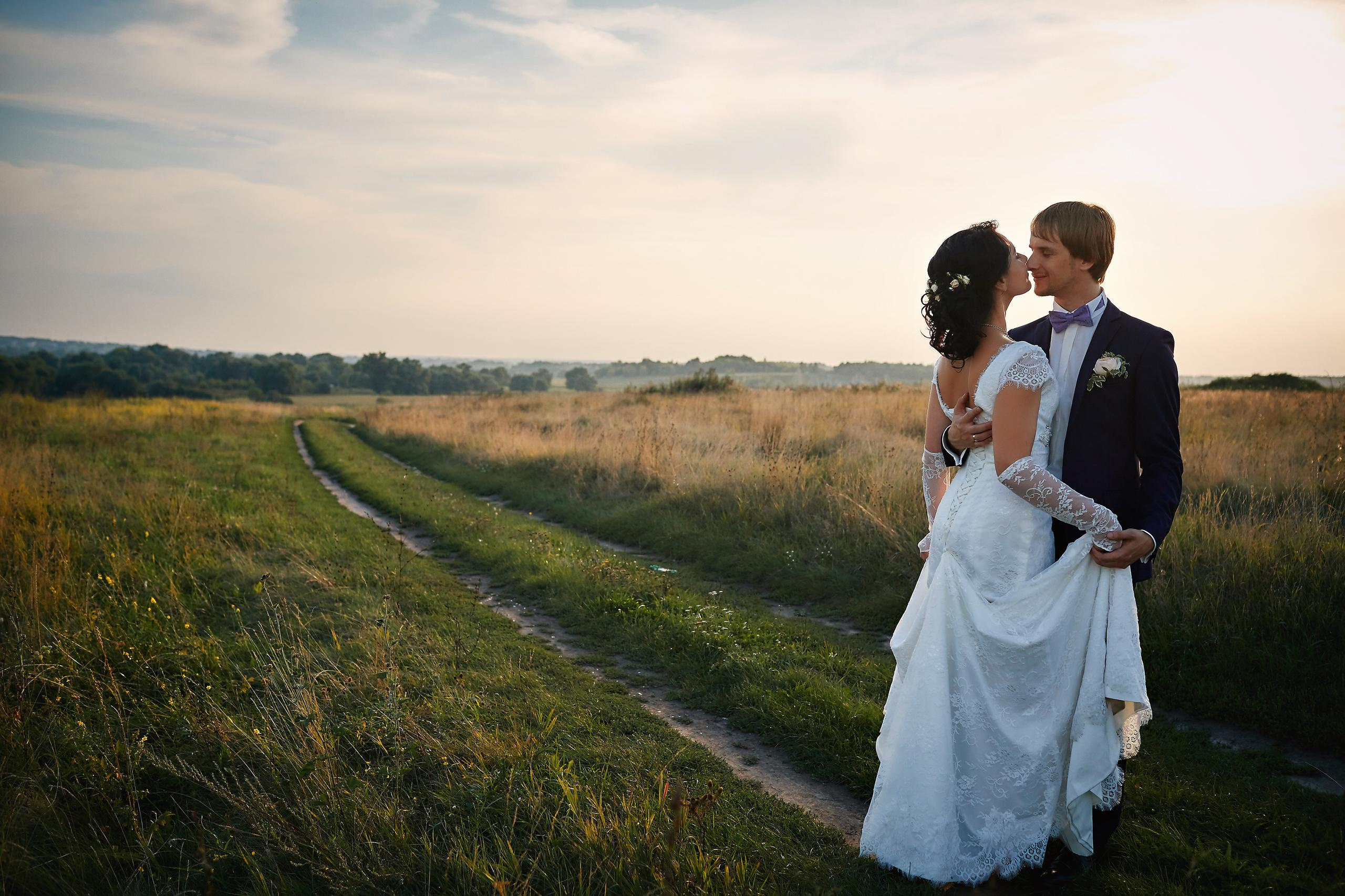 Амина и Илья. Семейный портретный свадебный фотограф Дмитрий Тимченко. Студия / фото