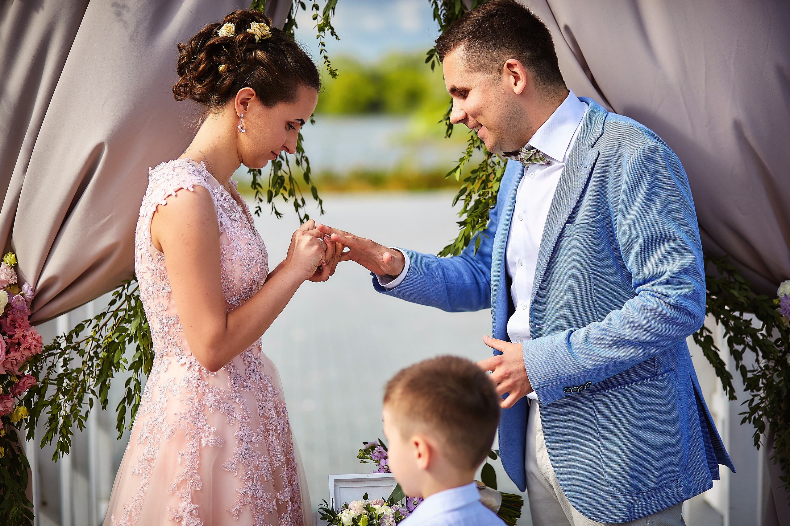 Софья и Михаил. Семейный портретный свадебный фотограф Дмитрий Тимченко. Студия / фото