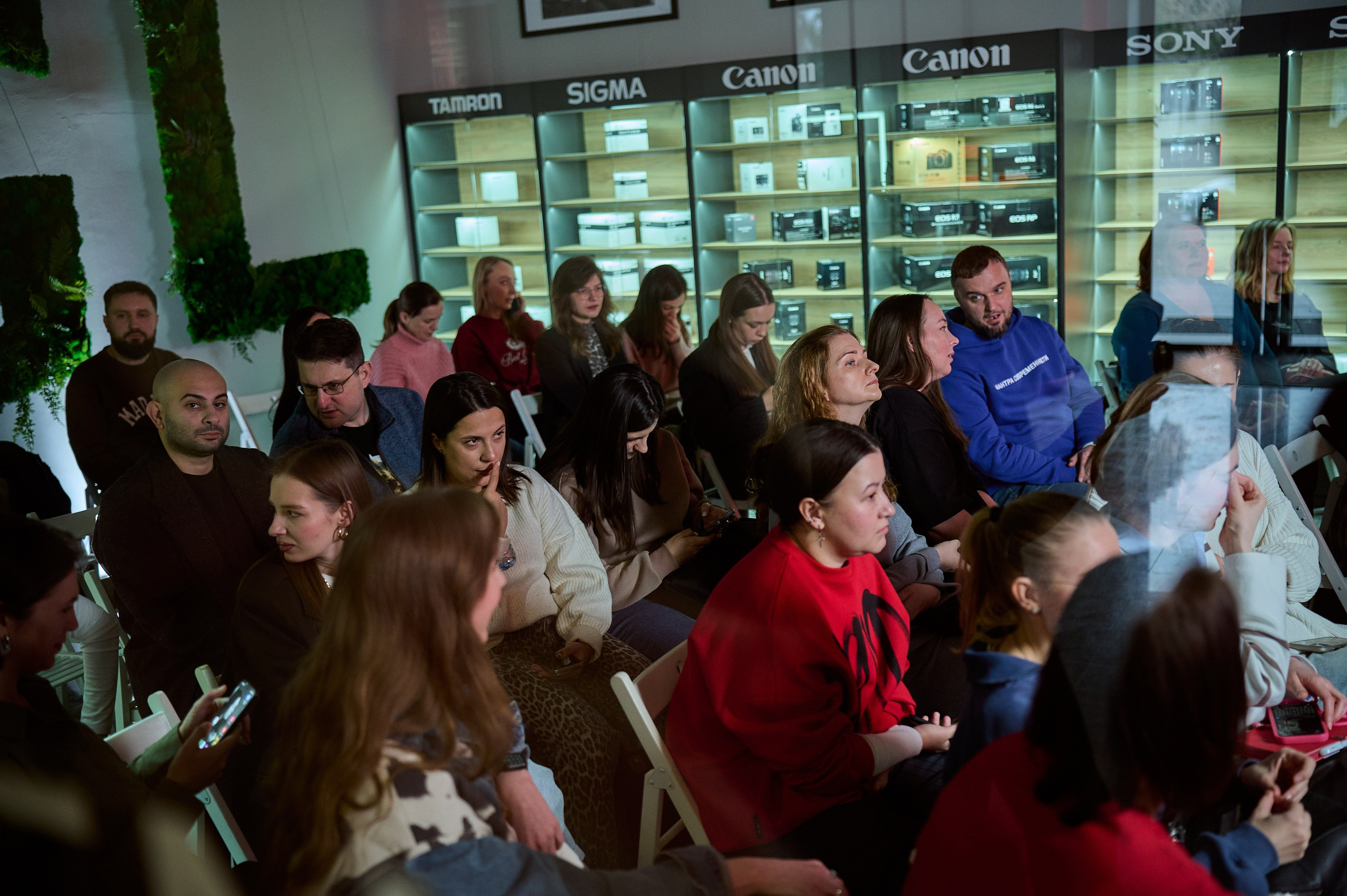 Открытие шоу-рума фототехники GET LENS. Профессиональный фотограф (Краснодар) Роман Гончаров