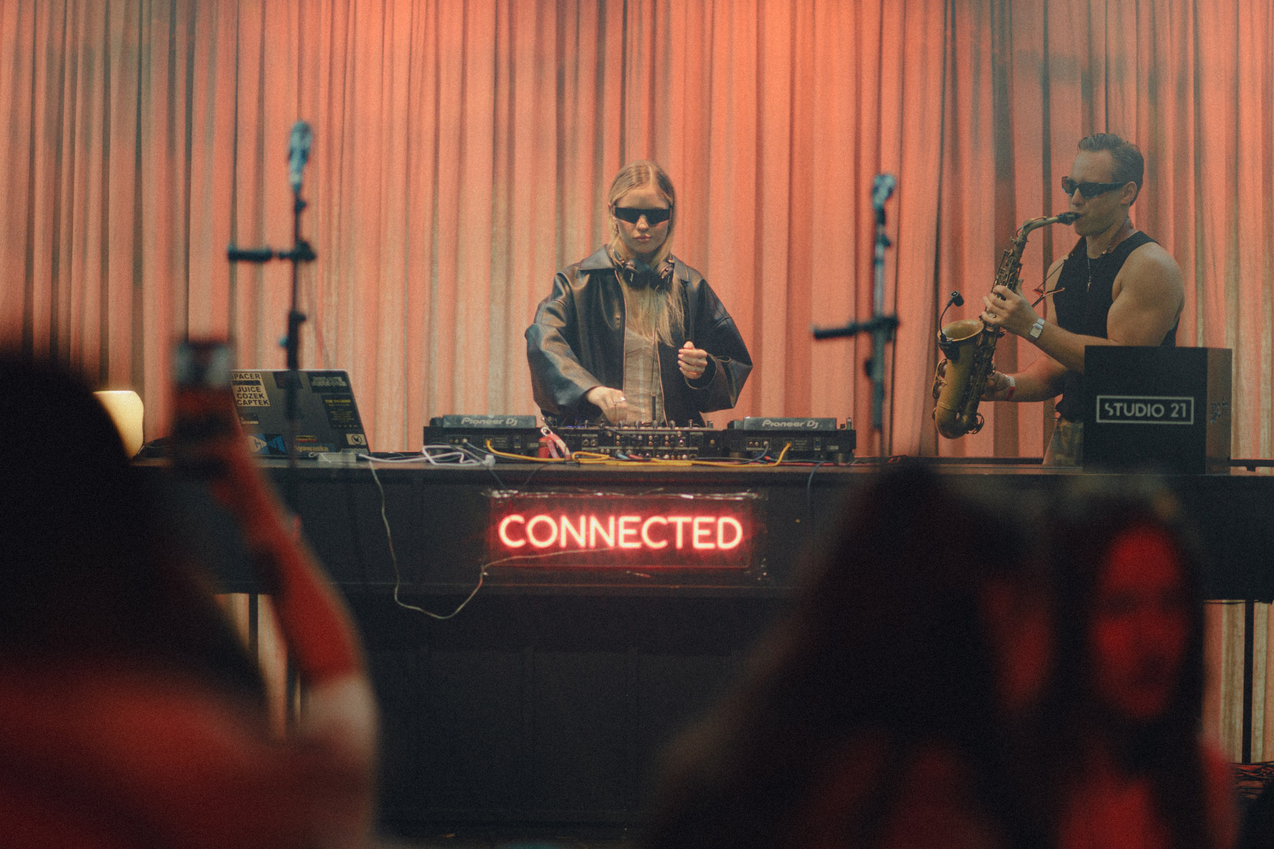 CONNECTED. TENZO | Креативный продюсер / Арт-директор