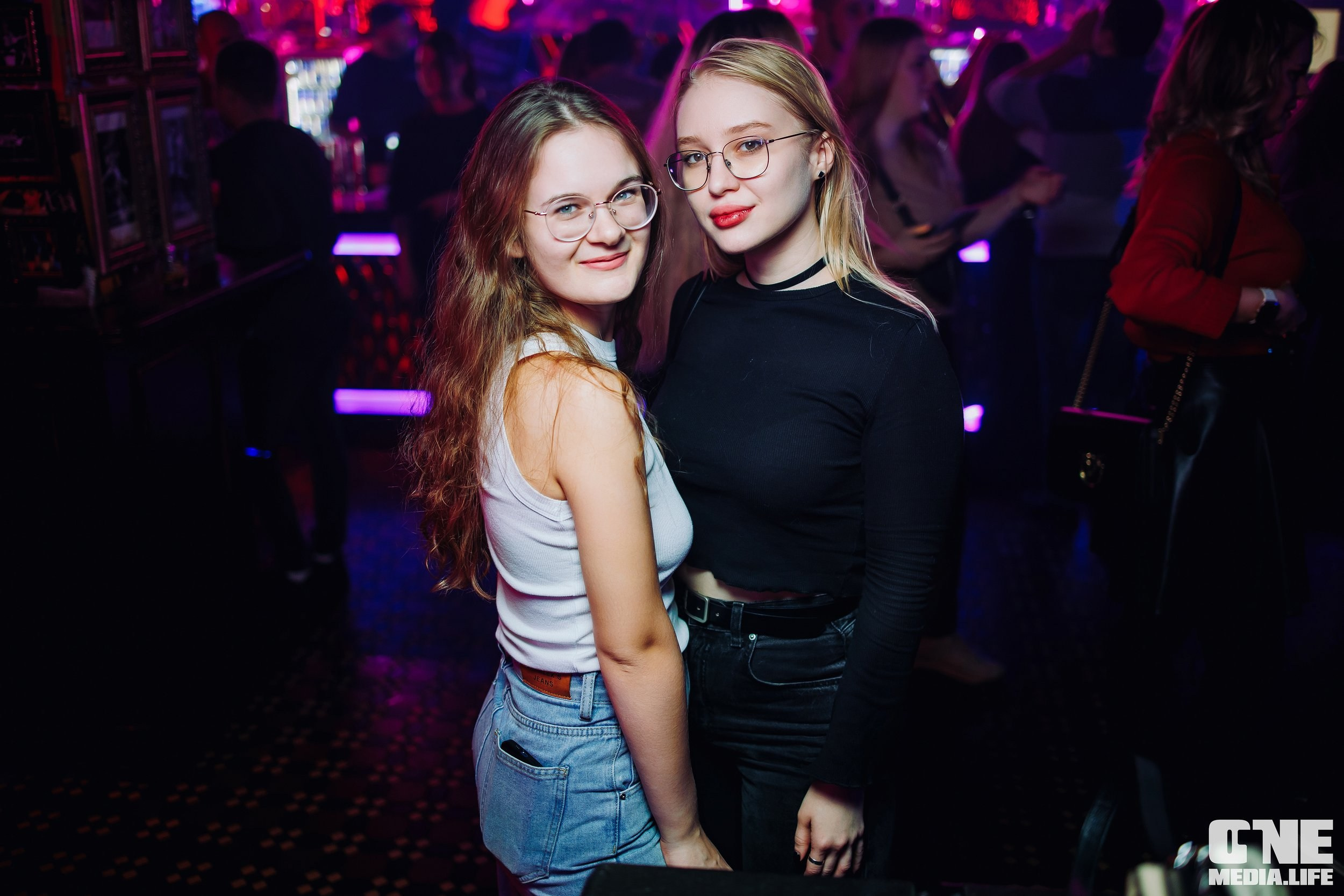 Фоторепортаж из бара XxxX. One Media Life: фоторепортажи, фотоотчеты с мероприятий и заведений
