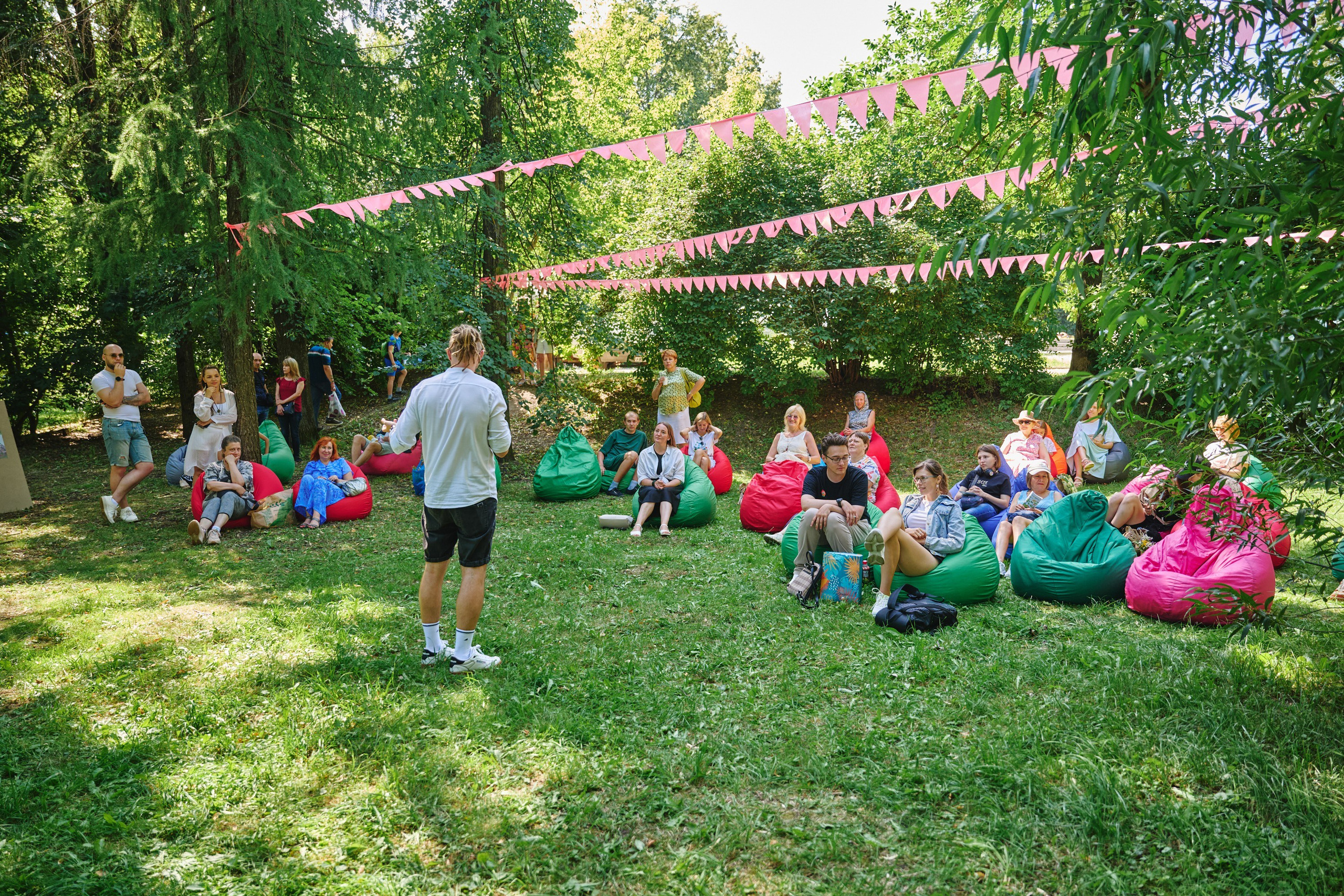 Ива фест 2025. Фотограф в Иваново: Каталожная съемка одежды и постельного белья, Wildberries