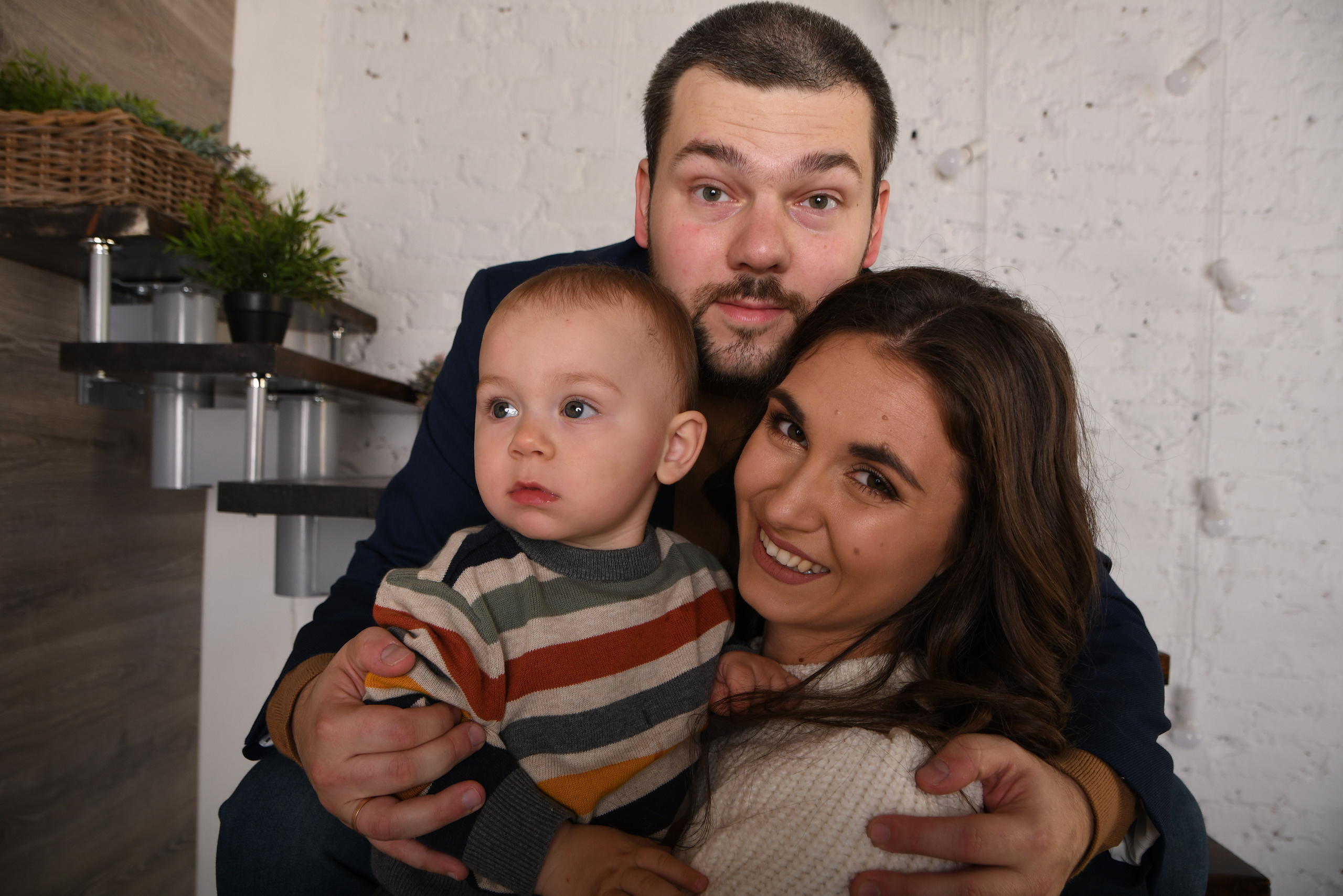 Анастасия, Антон и Миша: семейная съемка в студии. Семейный и индивидуальный фотограф Life style в Санкт-Петербурге Мария