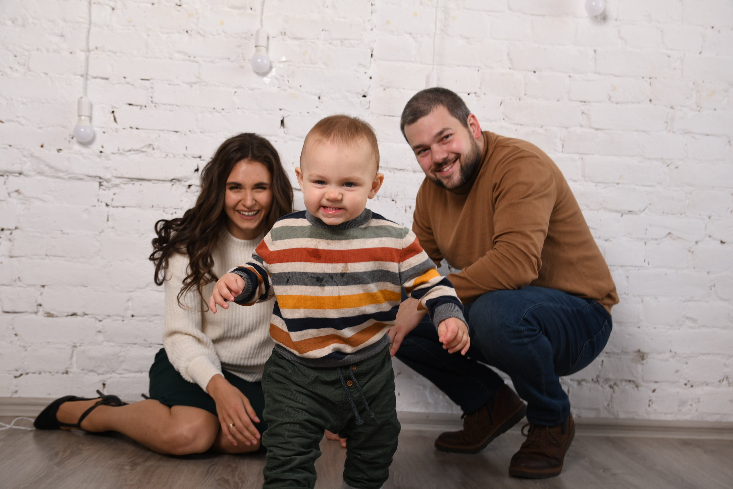 Анастасия, Антон и Миша: семейная съемка в студии. Семейный и индивидуальный фотограф Life style в Санкт-Петербурге Мария