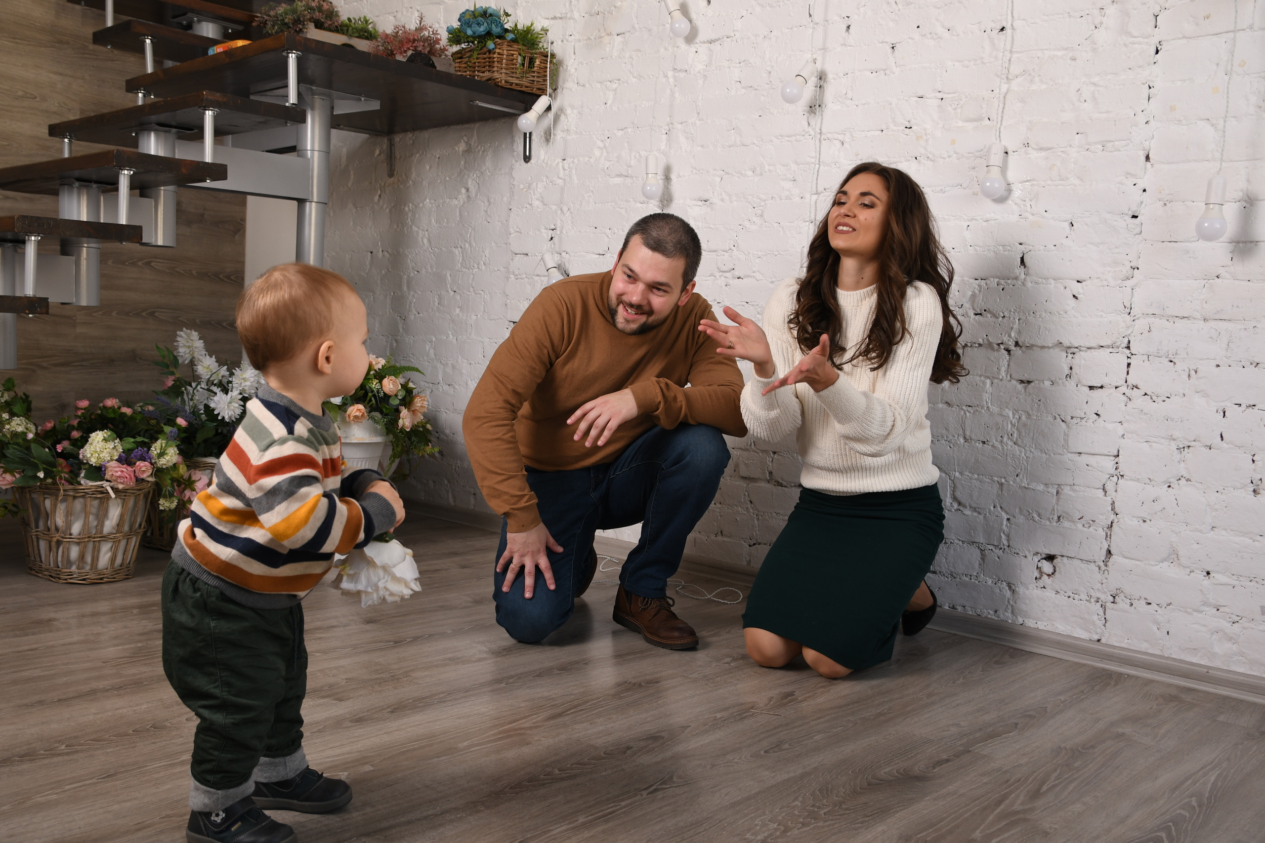 Анастасия, Антон и Миша: семейная съемка в студии. Семейный и индивидуальный фотограф Life style в Санкт-Петербурге Мария