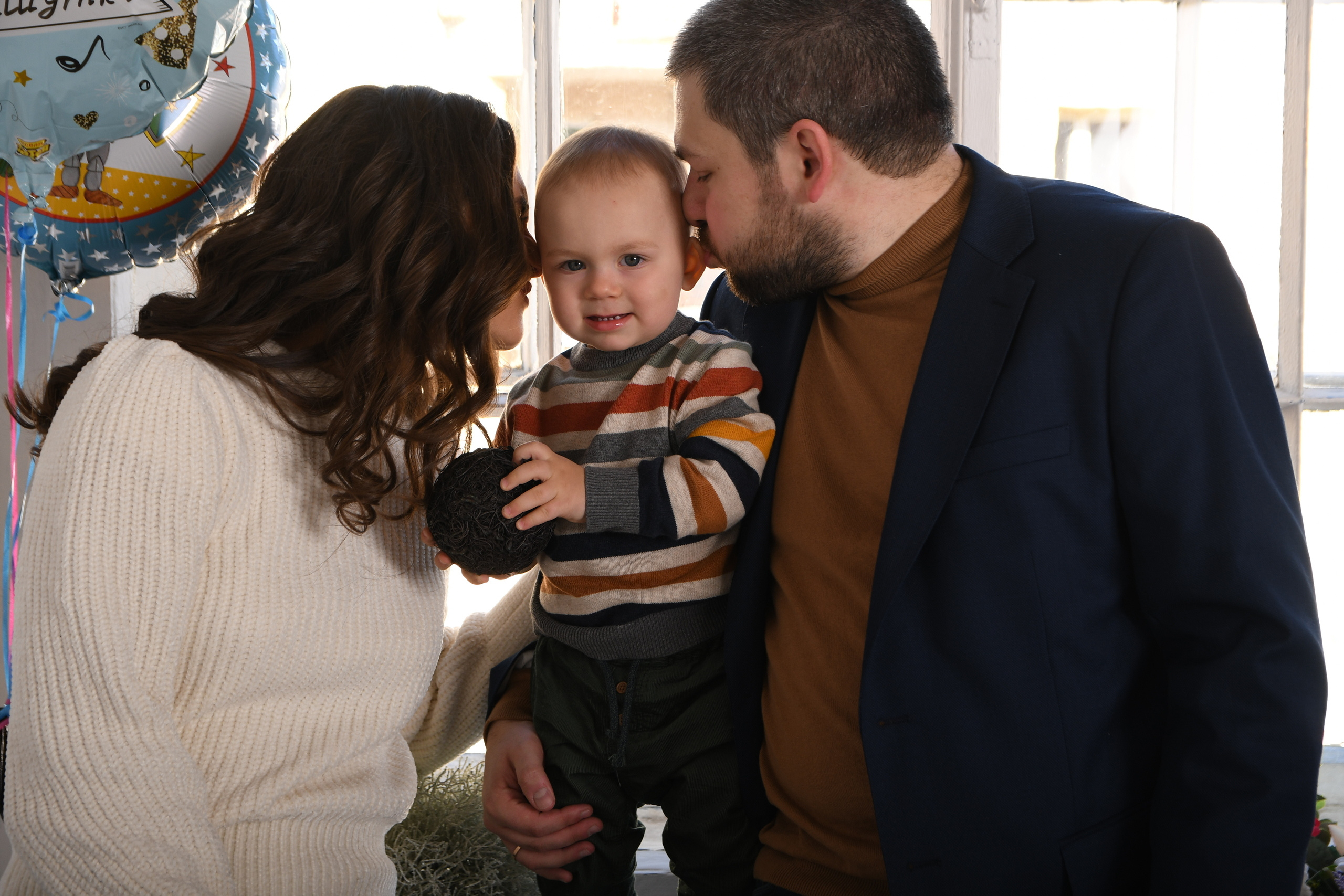 Анастасия, Антон и Миша: семейная съемка в студии. Семейный и индивидуальный фотограф Life style в Санкт-Петербурге Мария