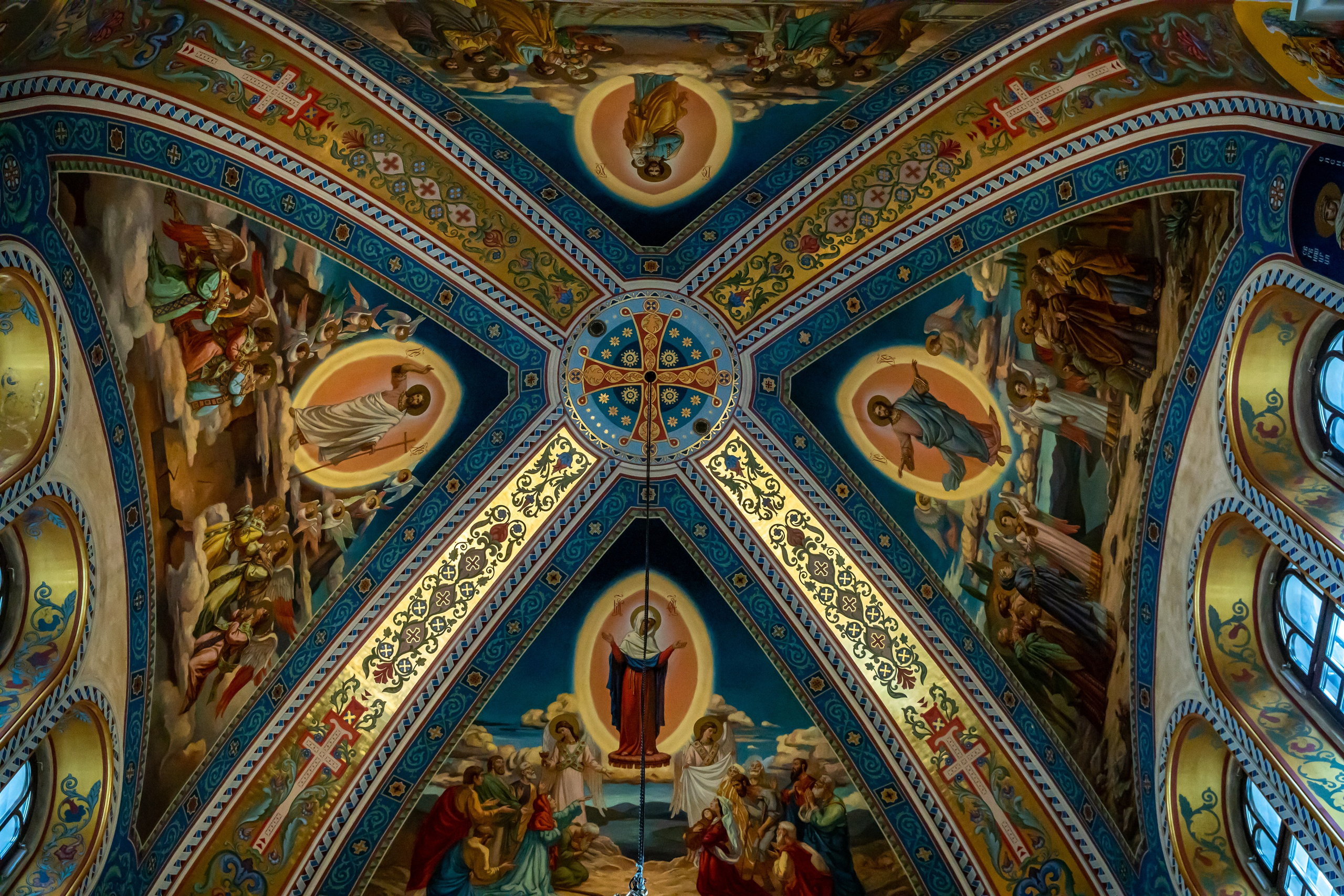 Фотограф на Крещение в Санкт-Петербурге. ФОТОГРАФ РАДОСТИ Фотосессия в студии СПб. Портретный фотограф — Юрий Торлопов