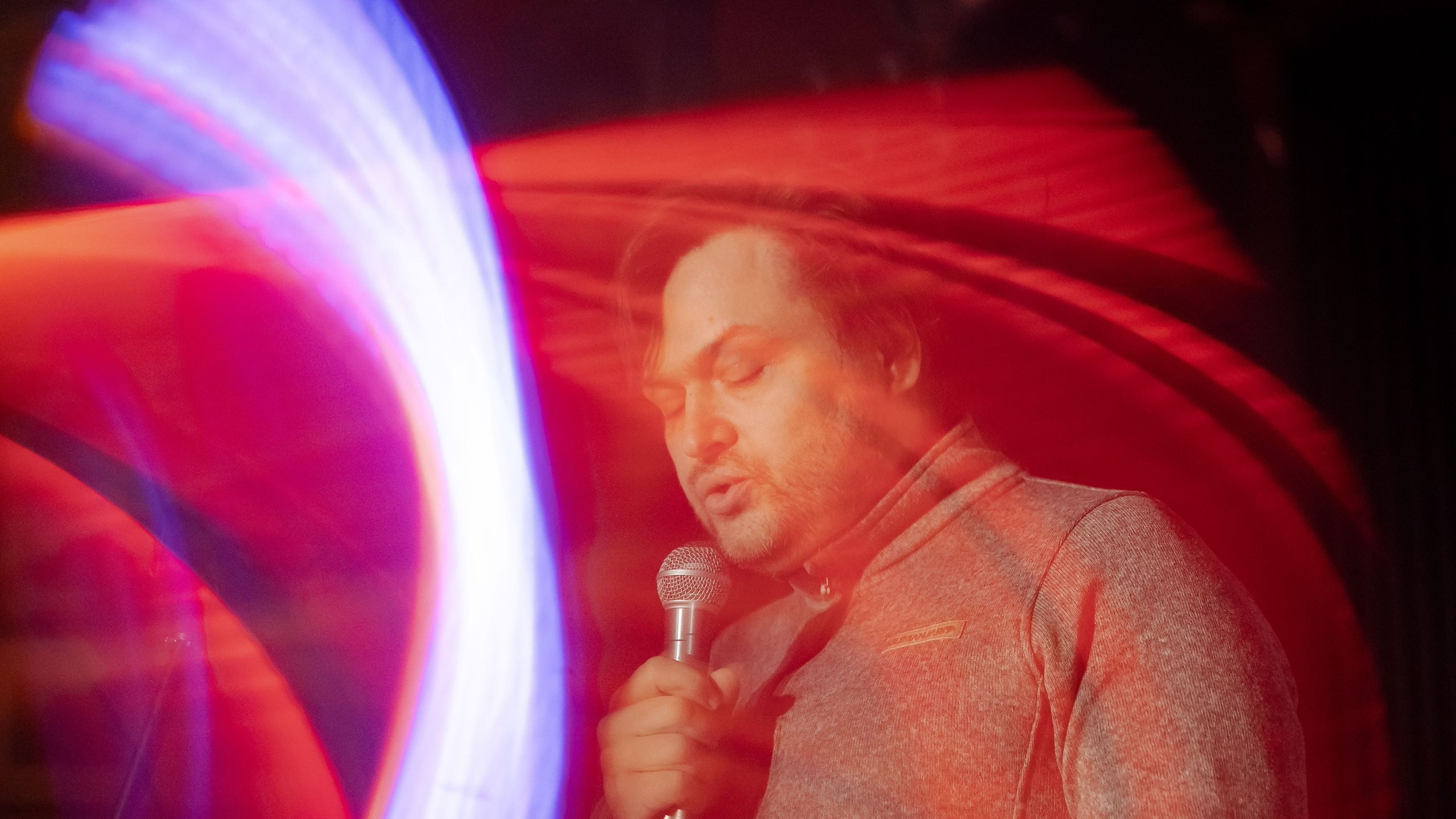 Репортажные фотографии творческого вечера Такие дела, Панда