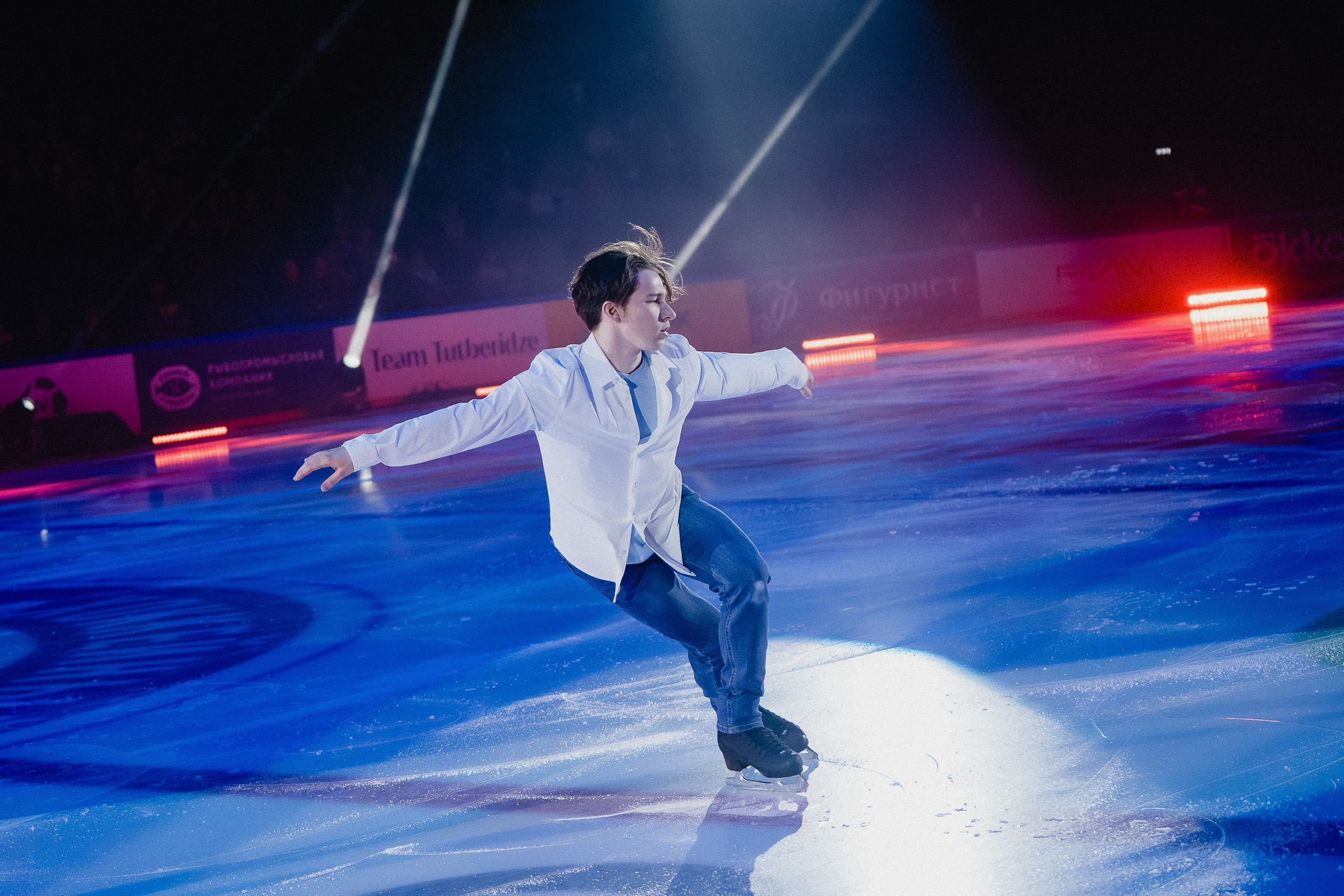 Шоу Этери Тутберидзе в Новосибирске. Воробьева Ксения — Спортивный и танцевальный фотограф Новосибирск