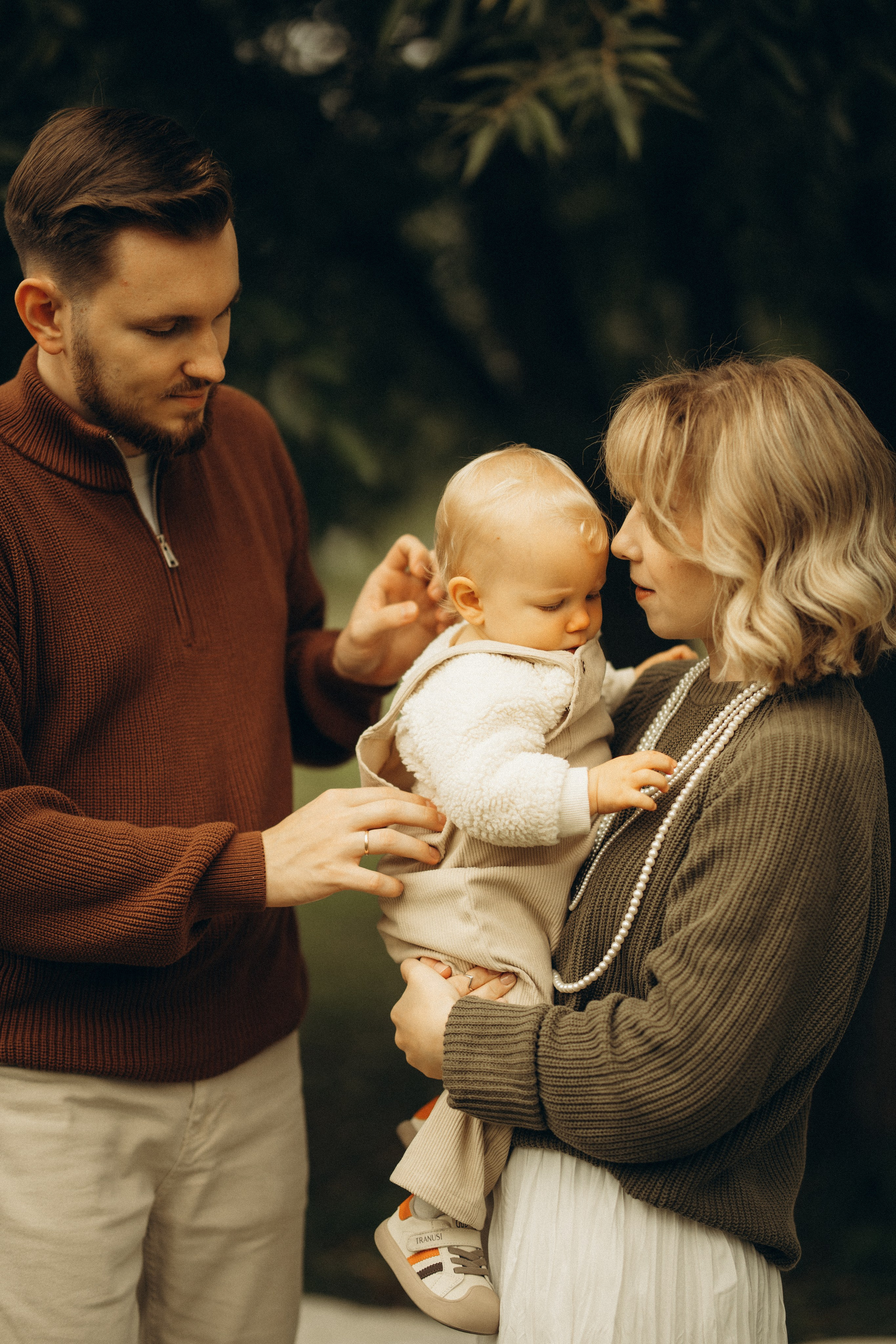 Семейная фотосессия в Ярославле на природе. Семейный фотограф Вероника Каюрова Ярославль