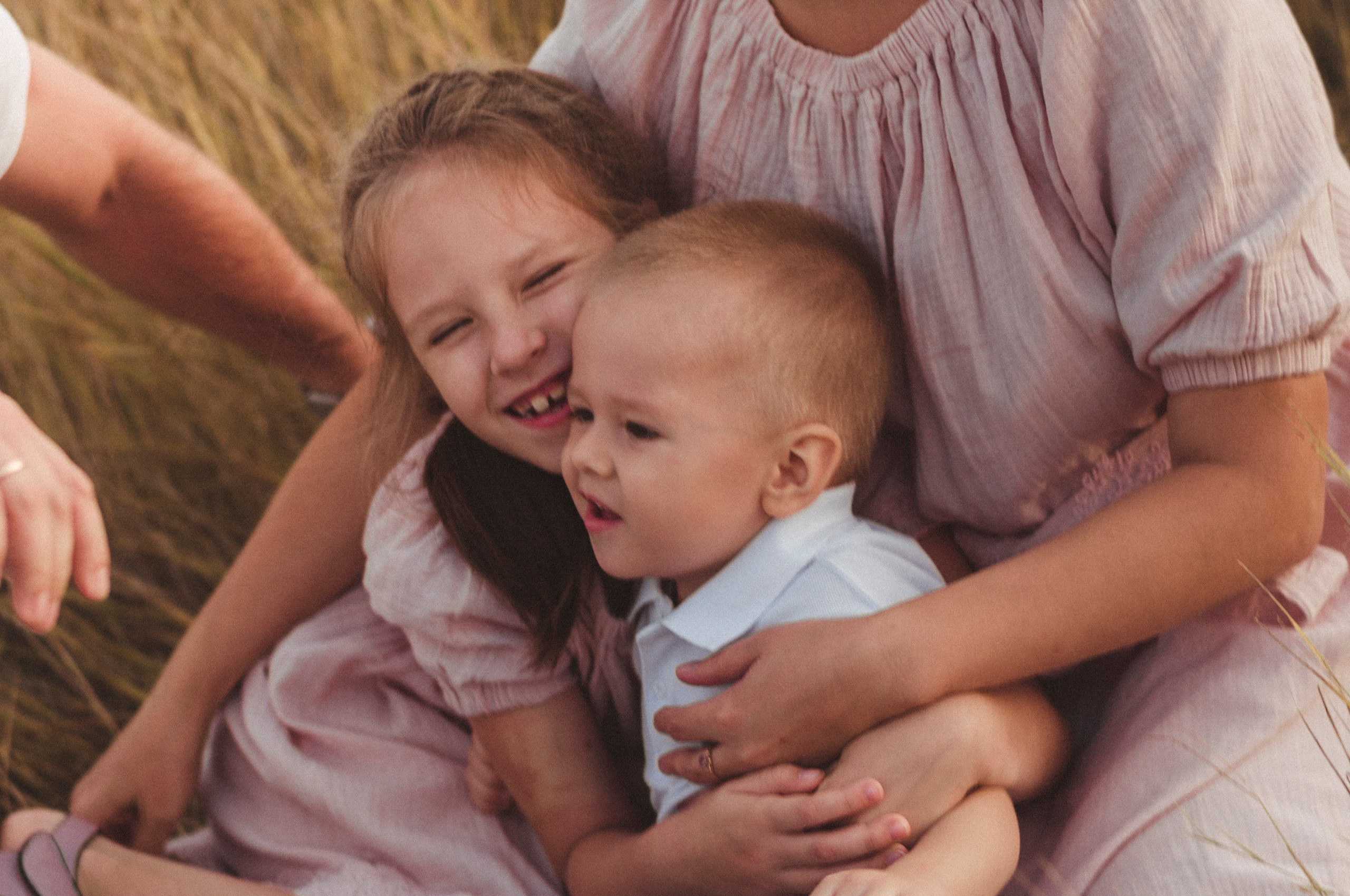 Виталя, Оксана, Лиза и Максим. Фотограф Катерина Тюрина. Саратов