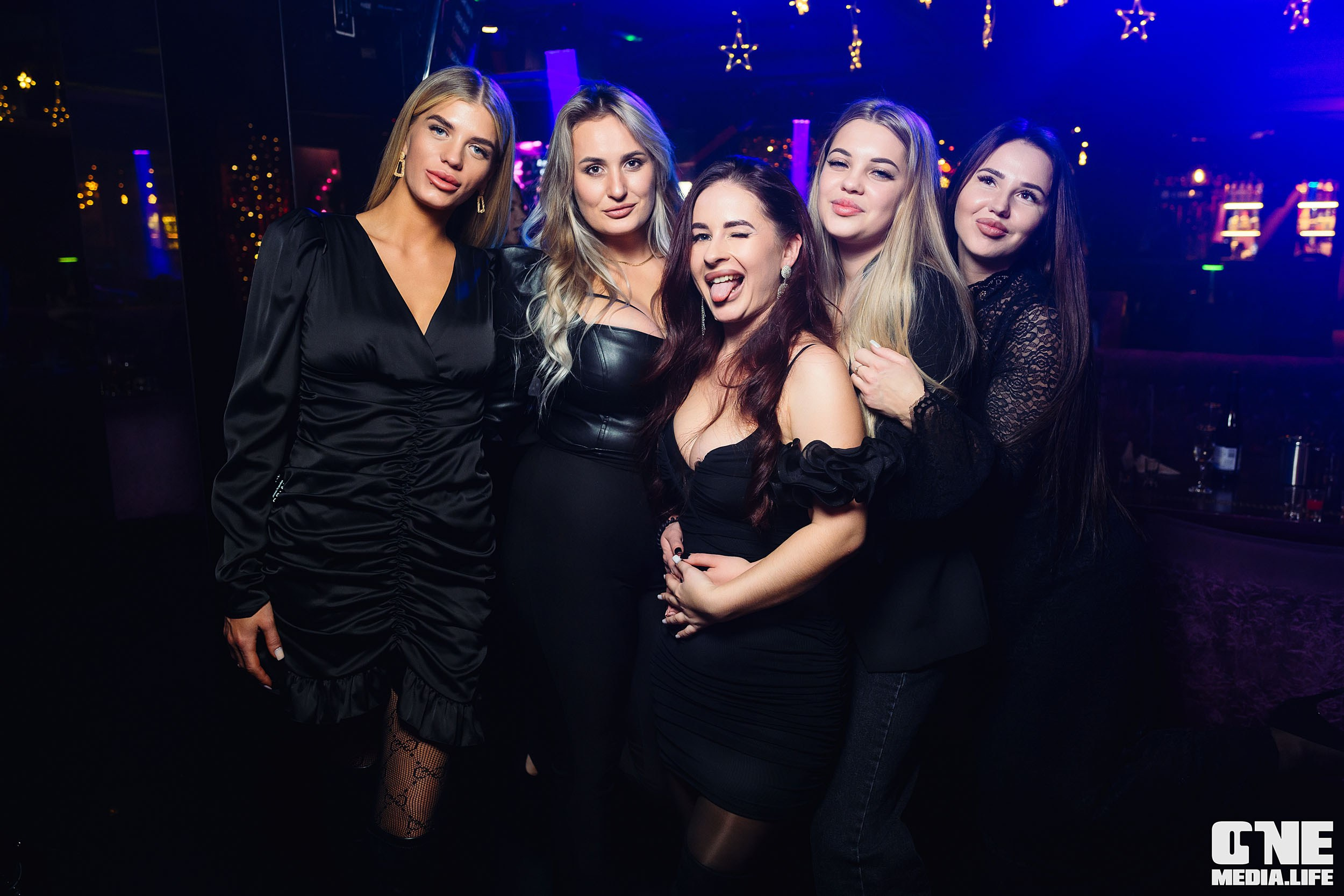 Фоторепортаж из караоке-клуба Эйфория. One Media Life: фоторепортажи, фотоотчеты с мероприятий и заведений