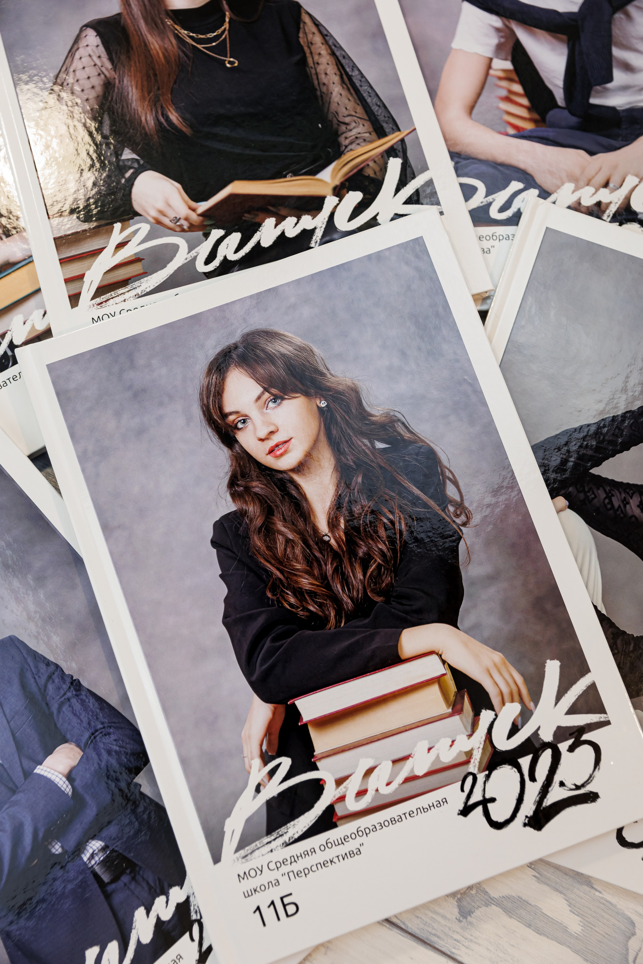 Выпускные альбомы общая информация. Семейный и детский фотограф Комина Елена, Власиха, Одинцово