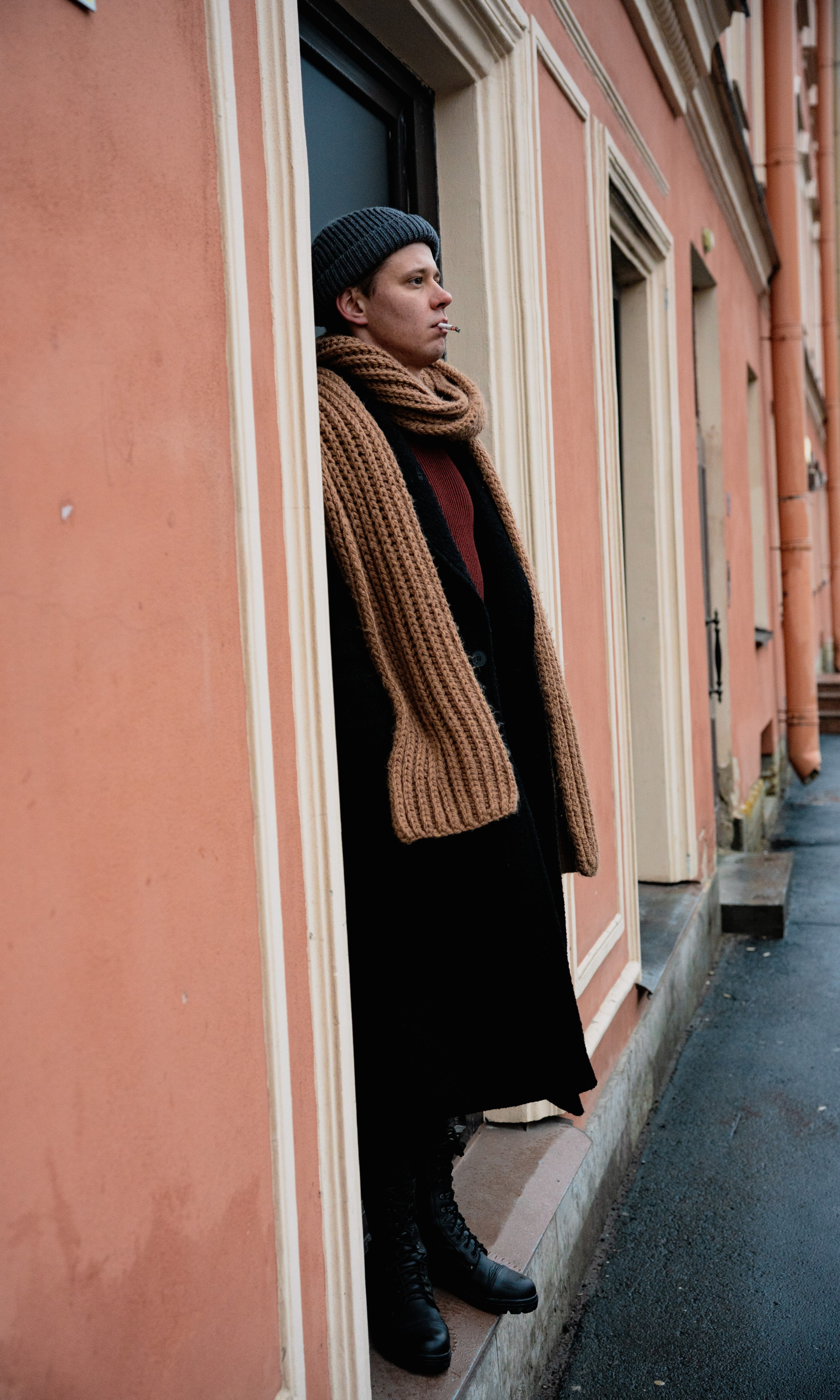 Фотосессия на улице. Прогулка в городе. Фотосессия для Павла. Студийный и портретный фотограф в САНКТ-ПЕТЕРБУРГЕИрина Махаон