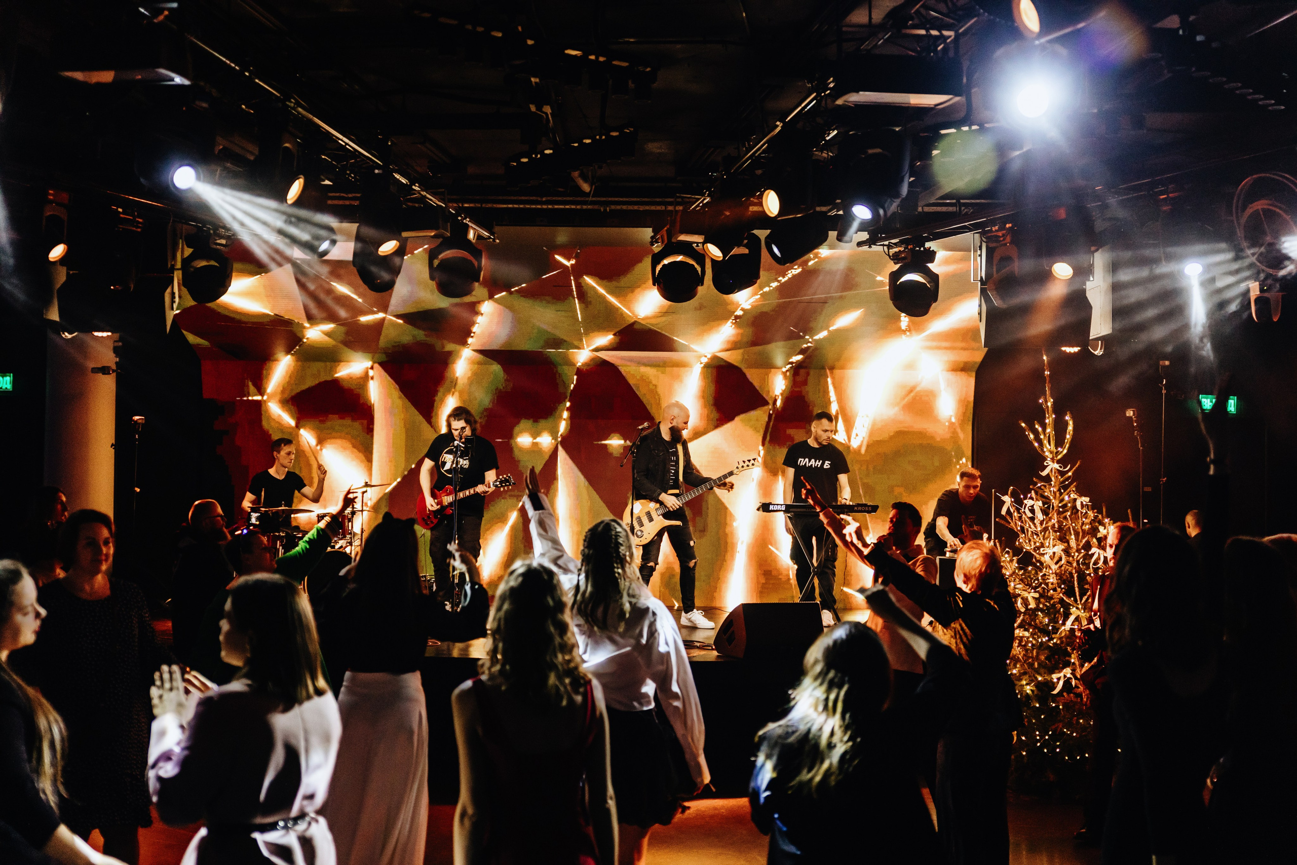 Профессиональный фотограф на новогодний корпоратив | Антон Матвеев Фотограф. Свадебный фотограф в Москве | Антон Матвеев