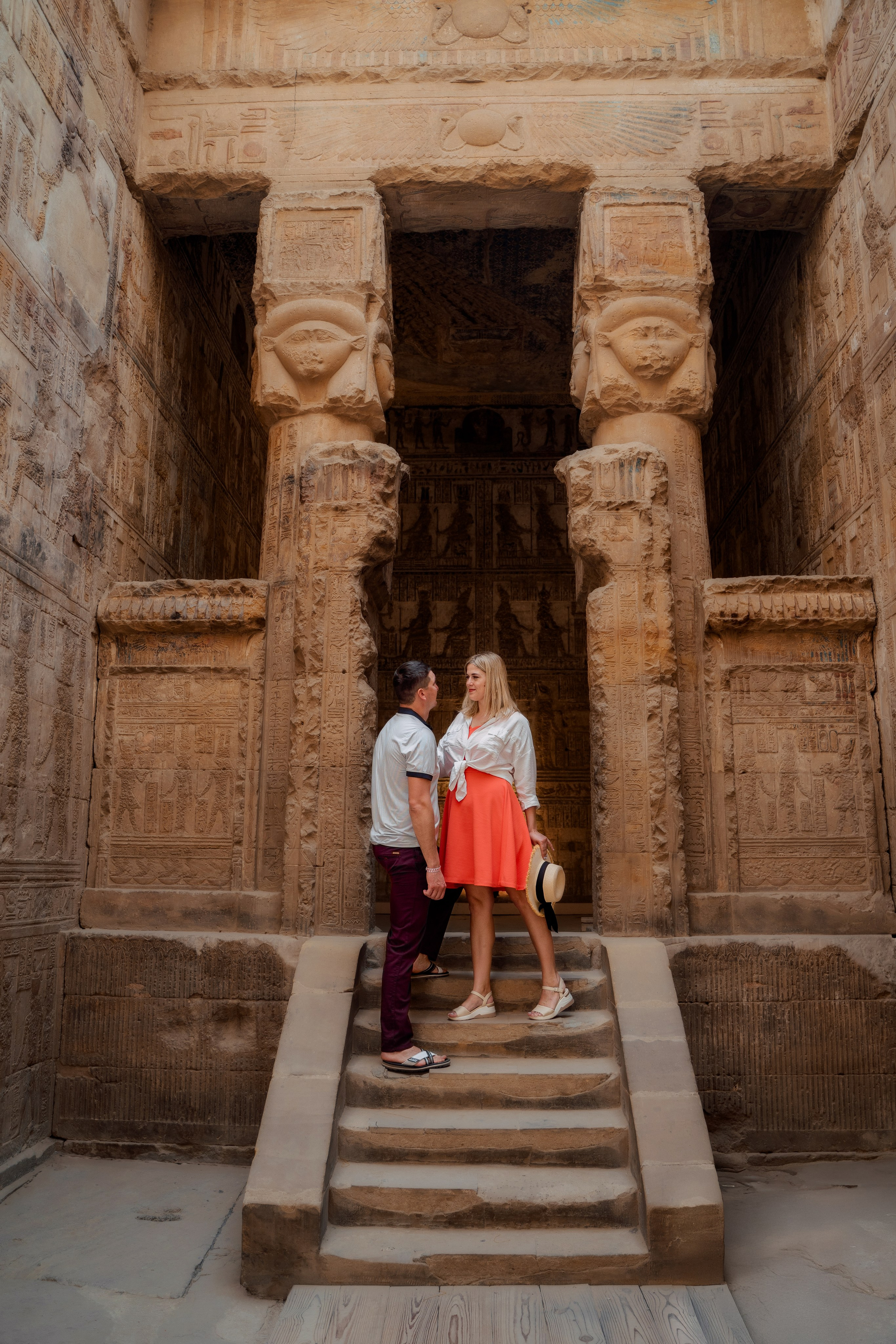 Фотосессия в Дендере. Фотограф в Египте, Хургаде, Луксоре, Сафаге. Фотограф по всему миру